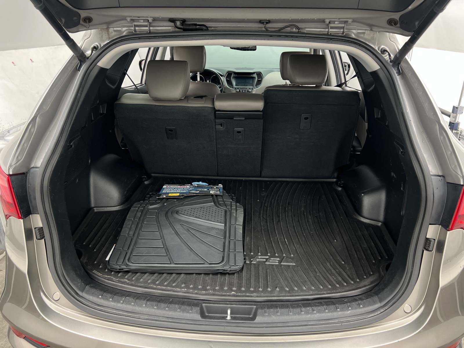 Thumbnail: 2018 Hyundai Santa Fe - 7