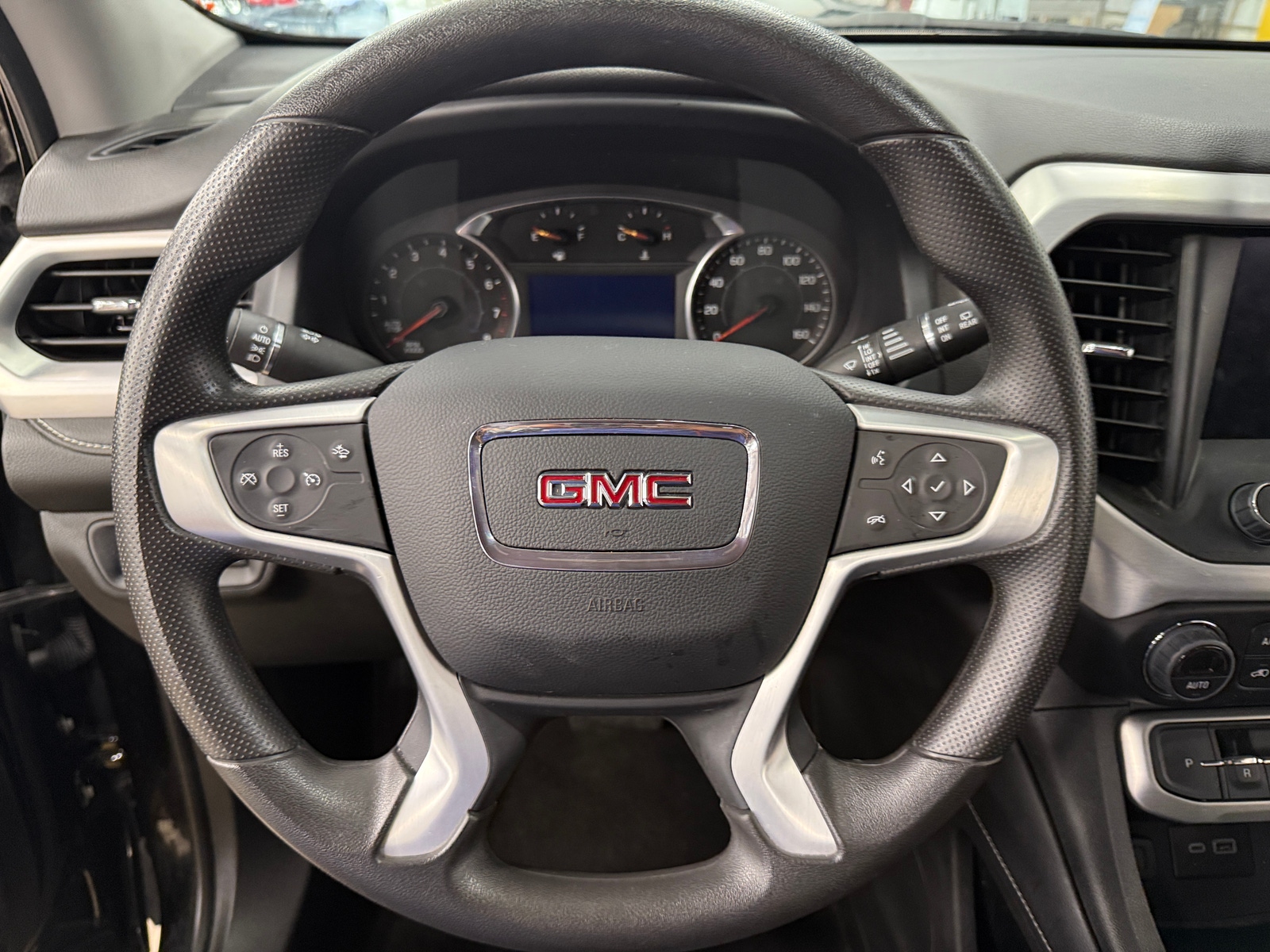 Thumbnail: 2023 GMC Acadia - 5
