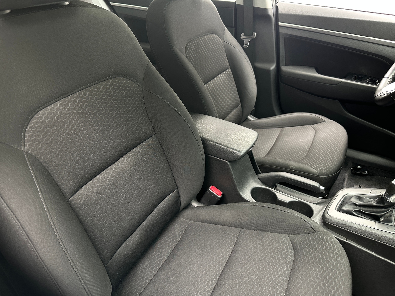 Thumbnail: 2020 Hyundai Elantra - 2