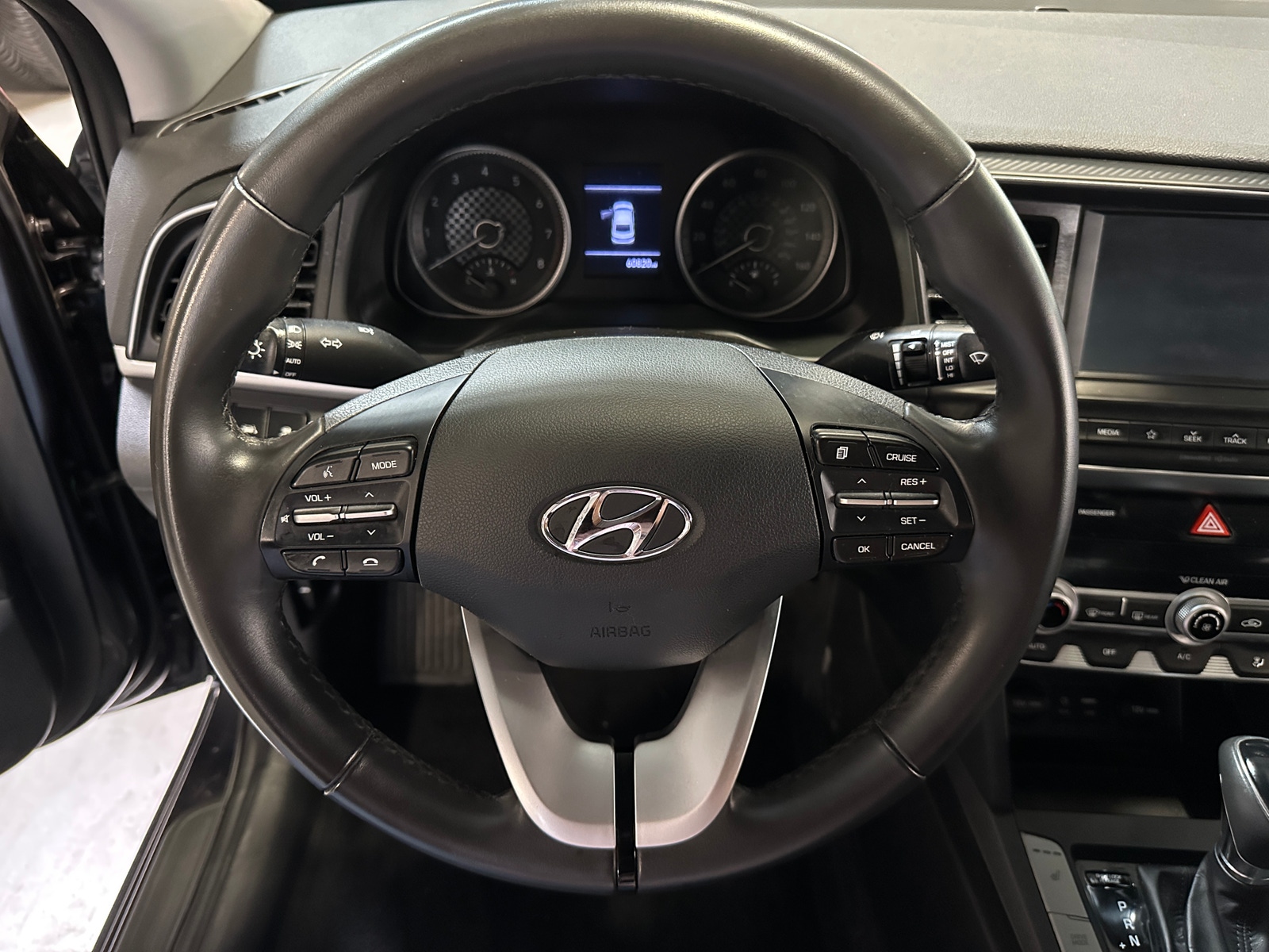Thumbnail: 2020 Hyundai Elantra - 5