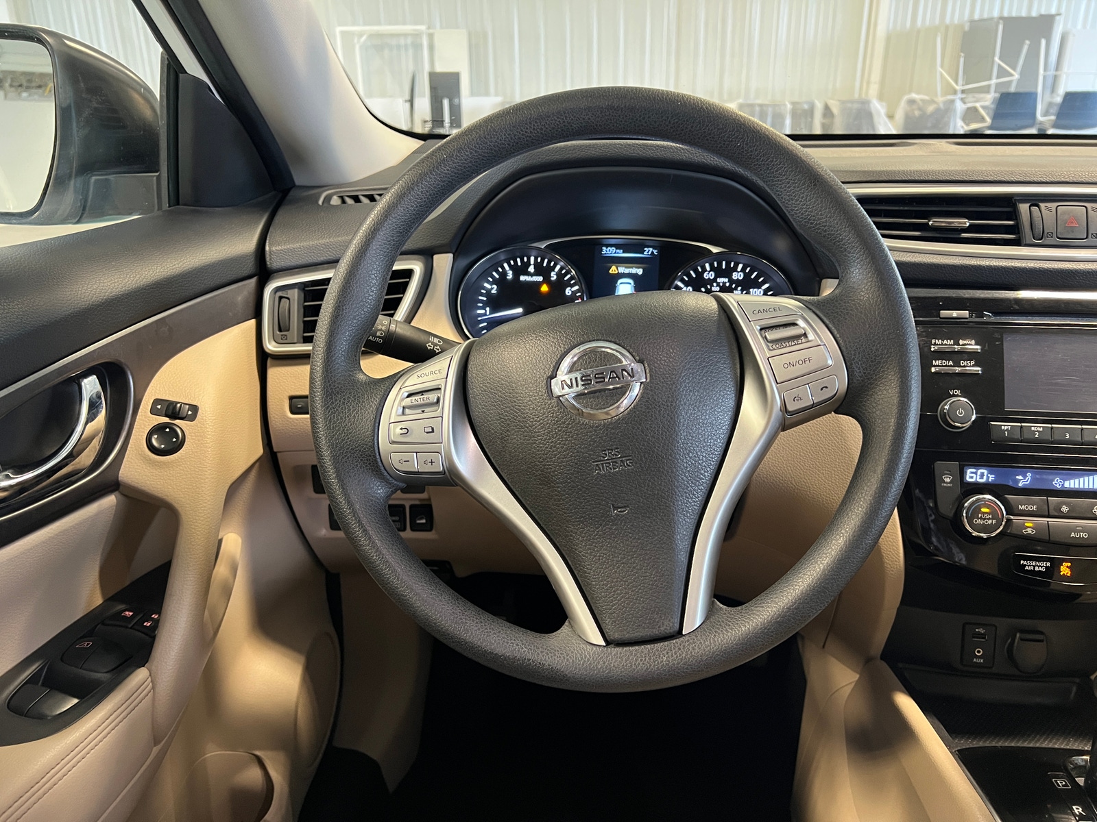 Thumbnail: 2016 Nissan Rogue - 5