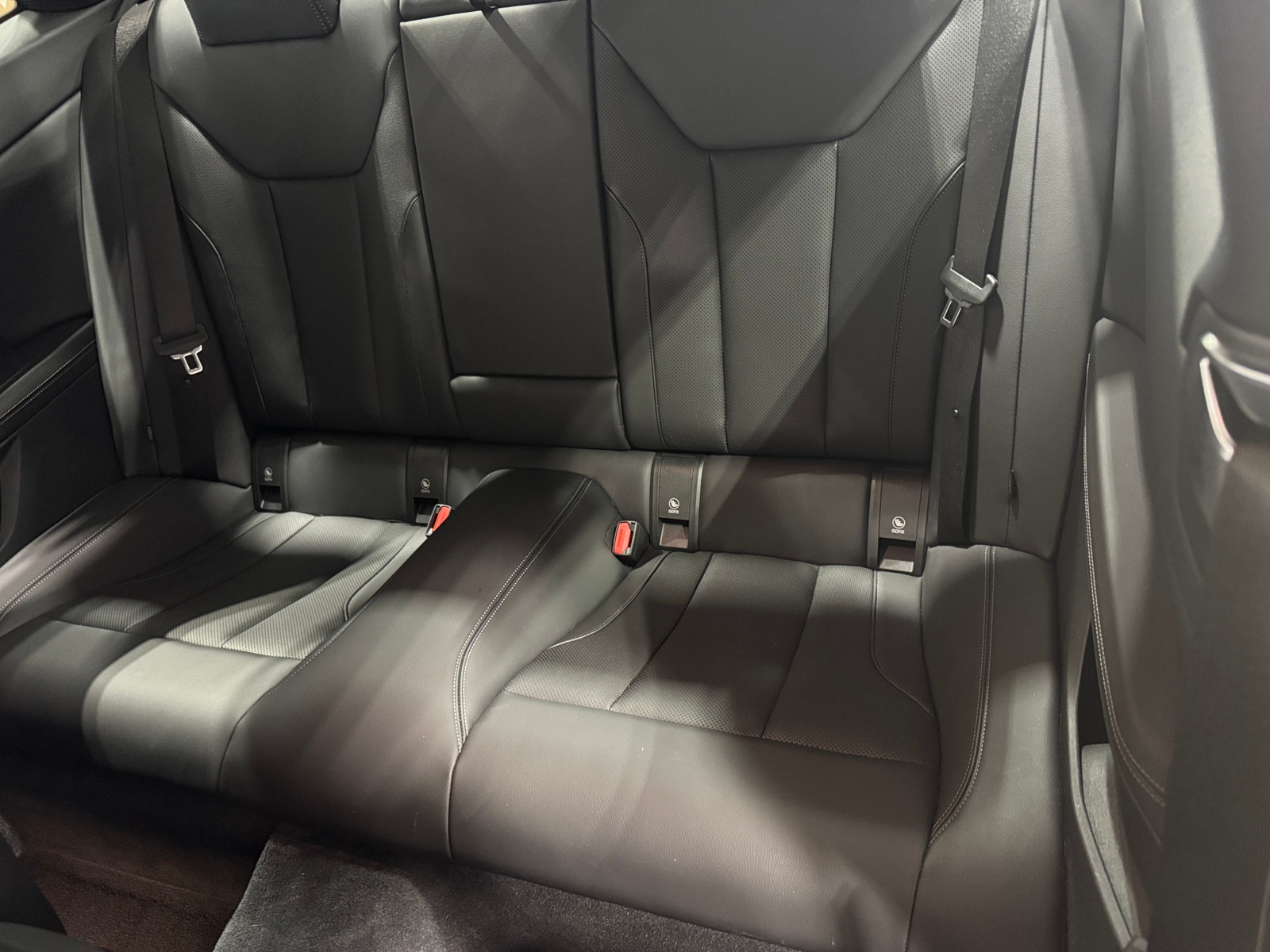 Thumbnail: 2023 BMW 4 Series - 4