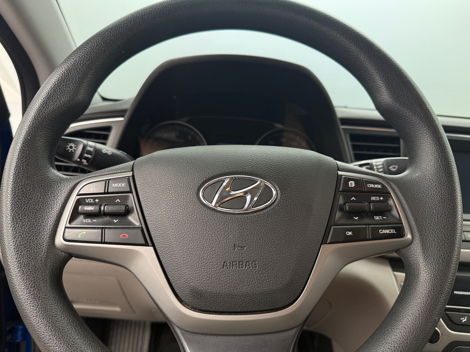 Thumbnail: 2018 Hyundai Elantra - 5