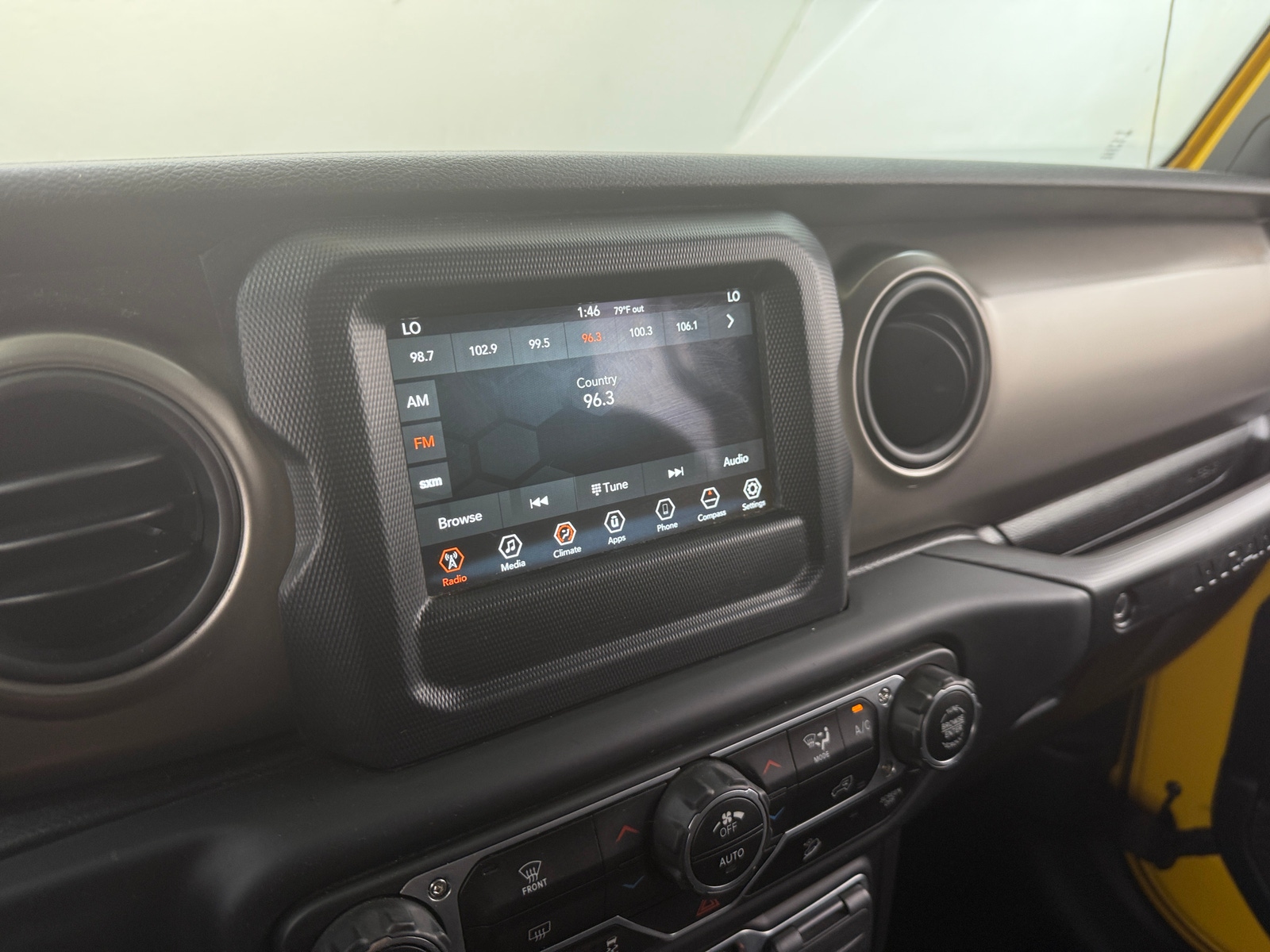 Thumbnail: 2018 Jeep Wrangler - 4
