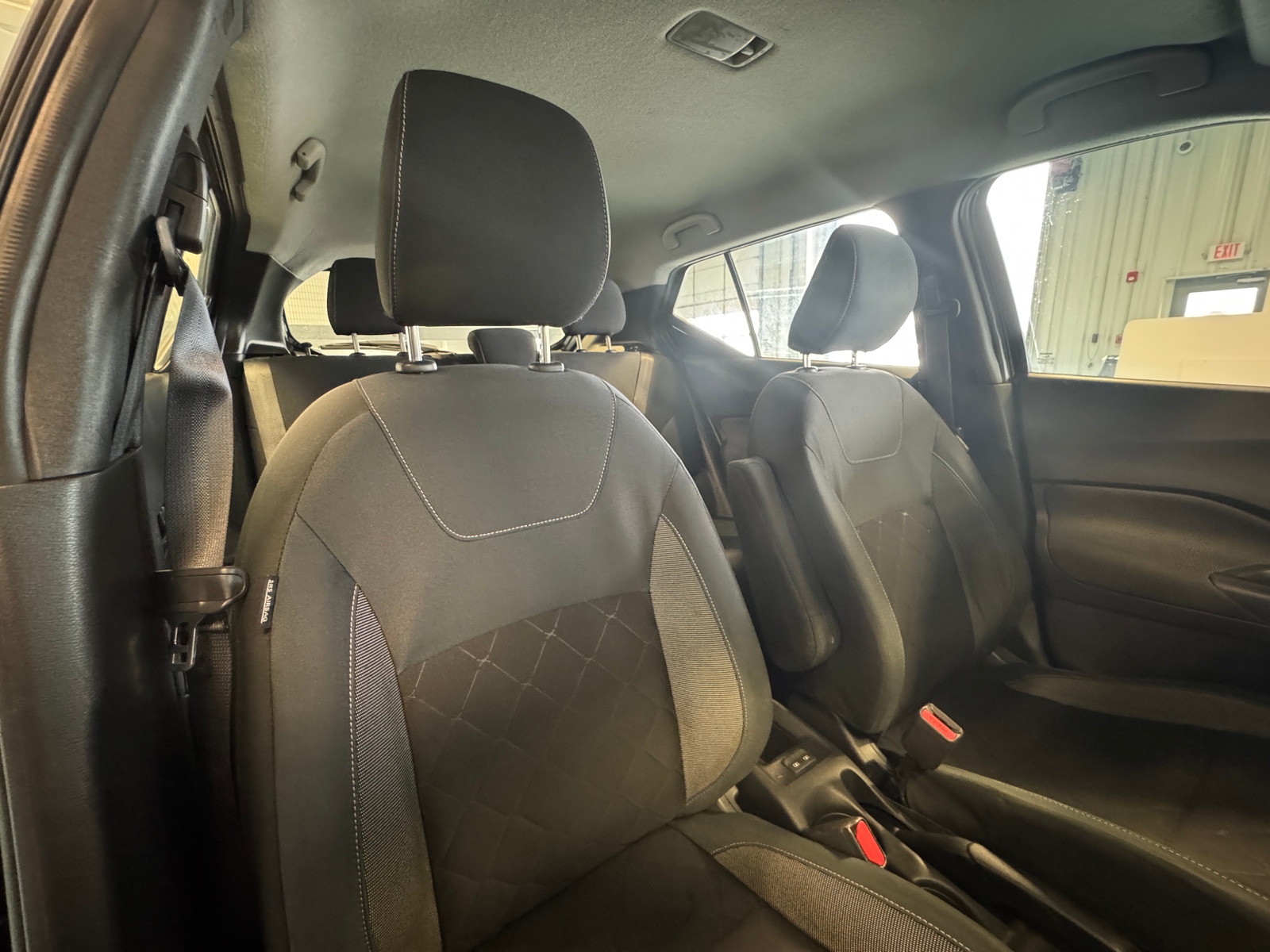 Thumbnail: 2019 Nissan Kicks - 2