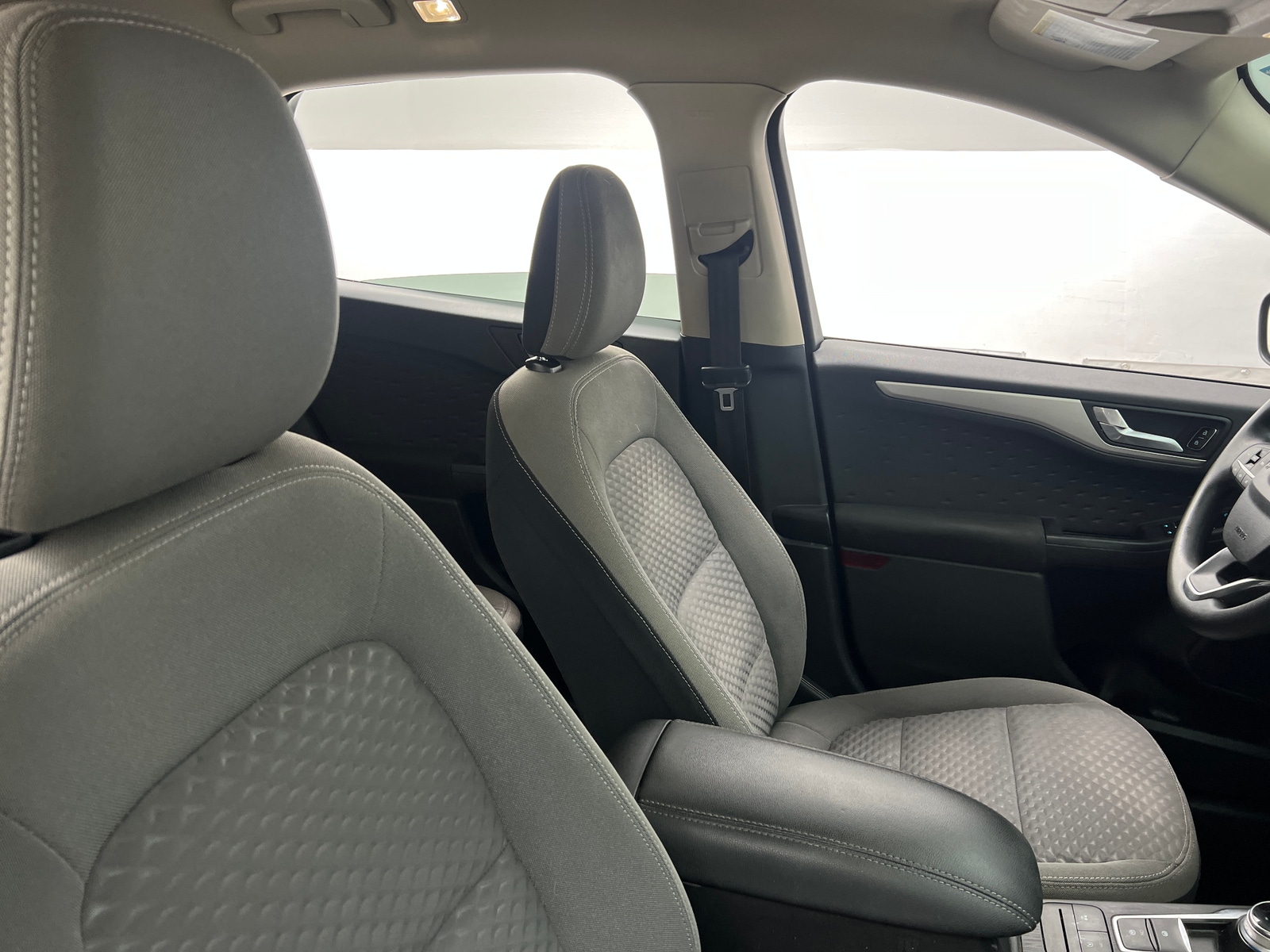 Thumbnail: 2020 Ford Escape - 2