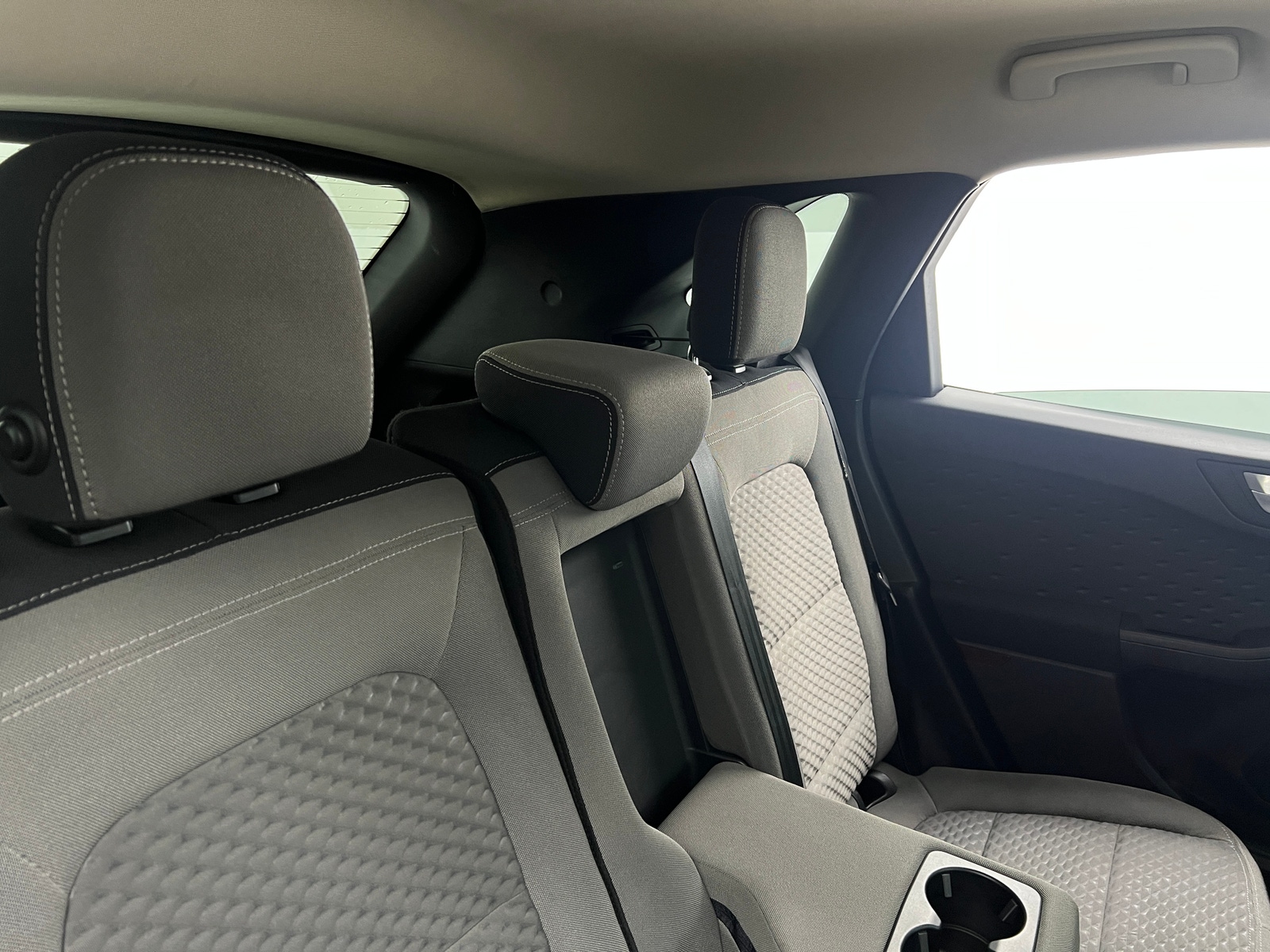Thumbnail: 2020 Ford Escape - 6