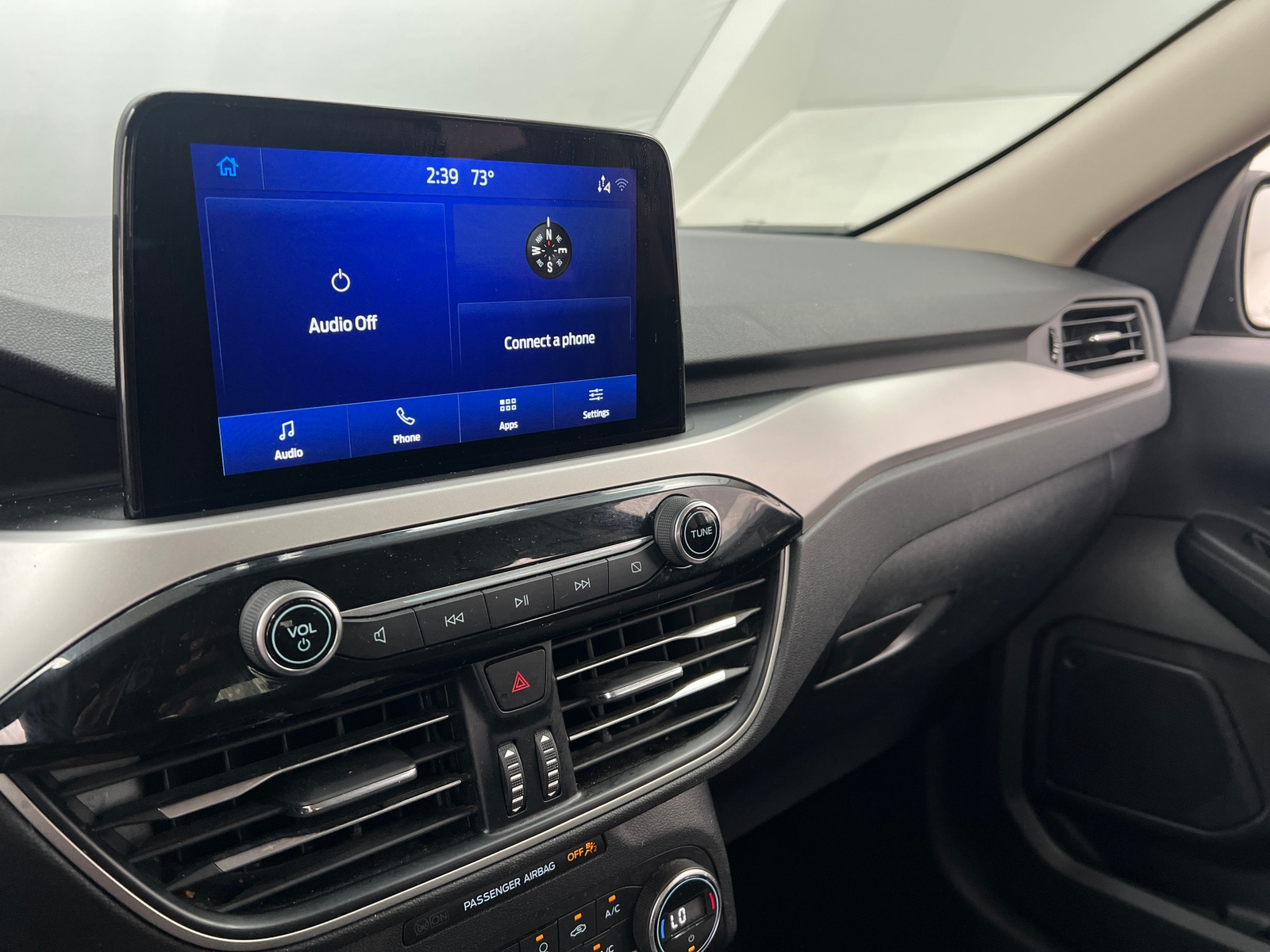 Thumbnail: 2020 Ford Escape - 4