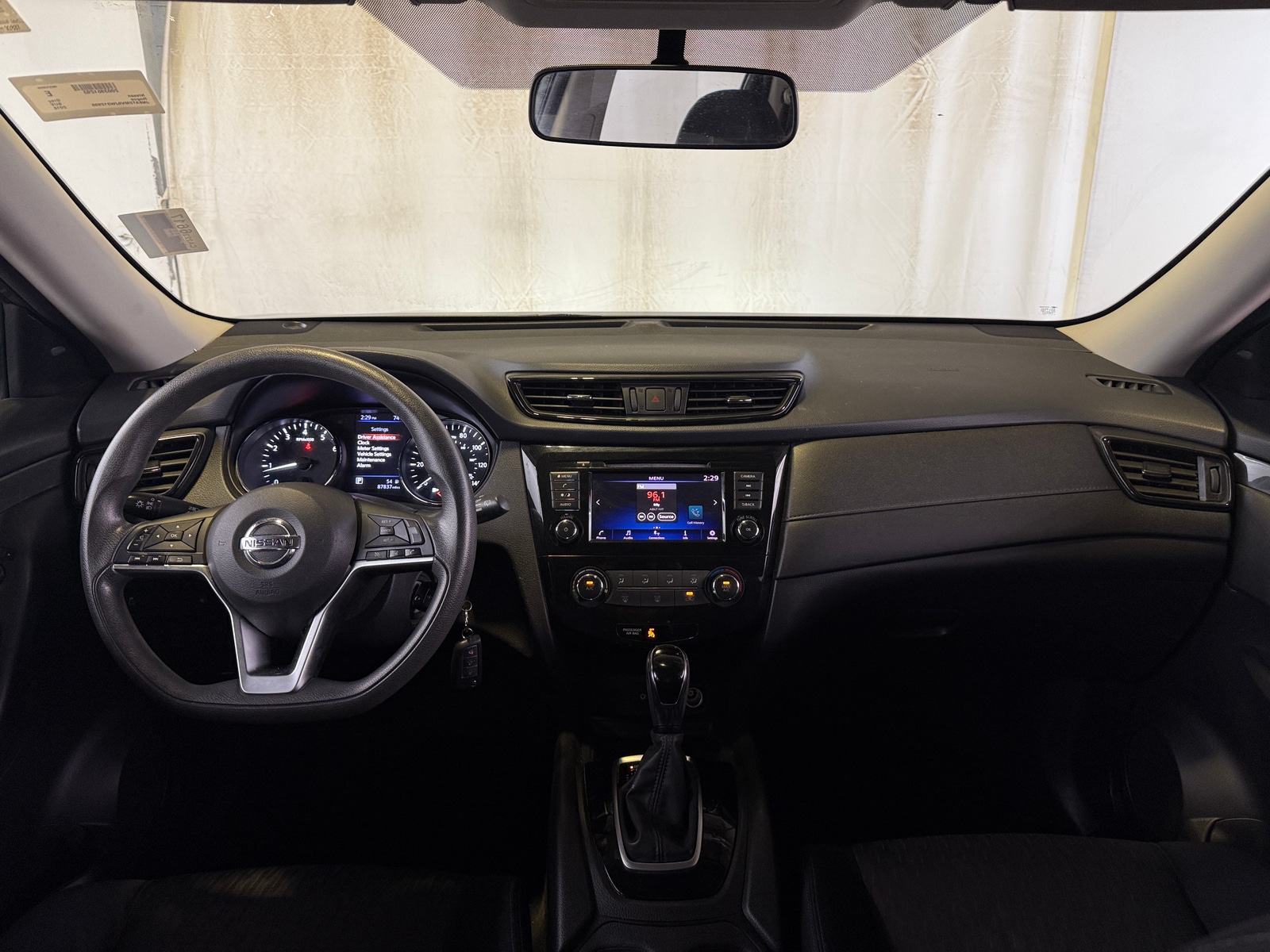 Thumbnail: 2018 Nissan Rogue - 3
