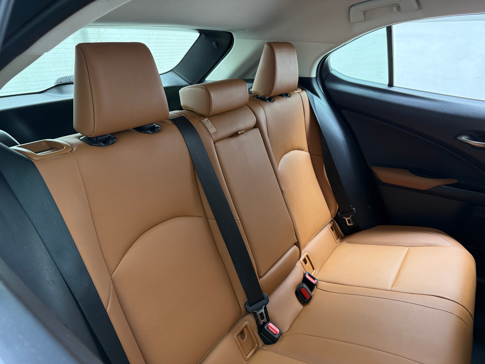 Thumbnail: 2019 Lexus UX - 5