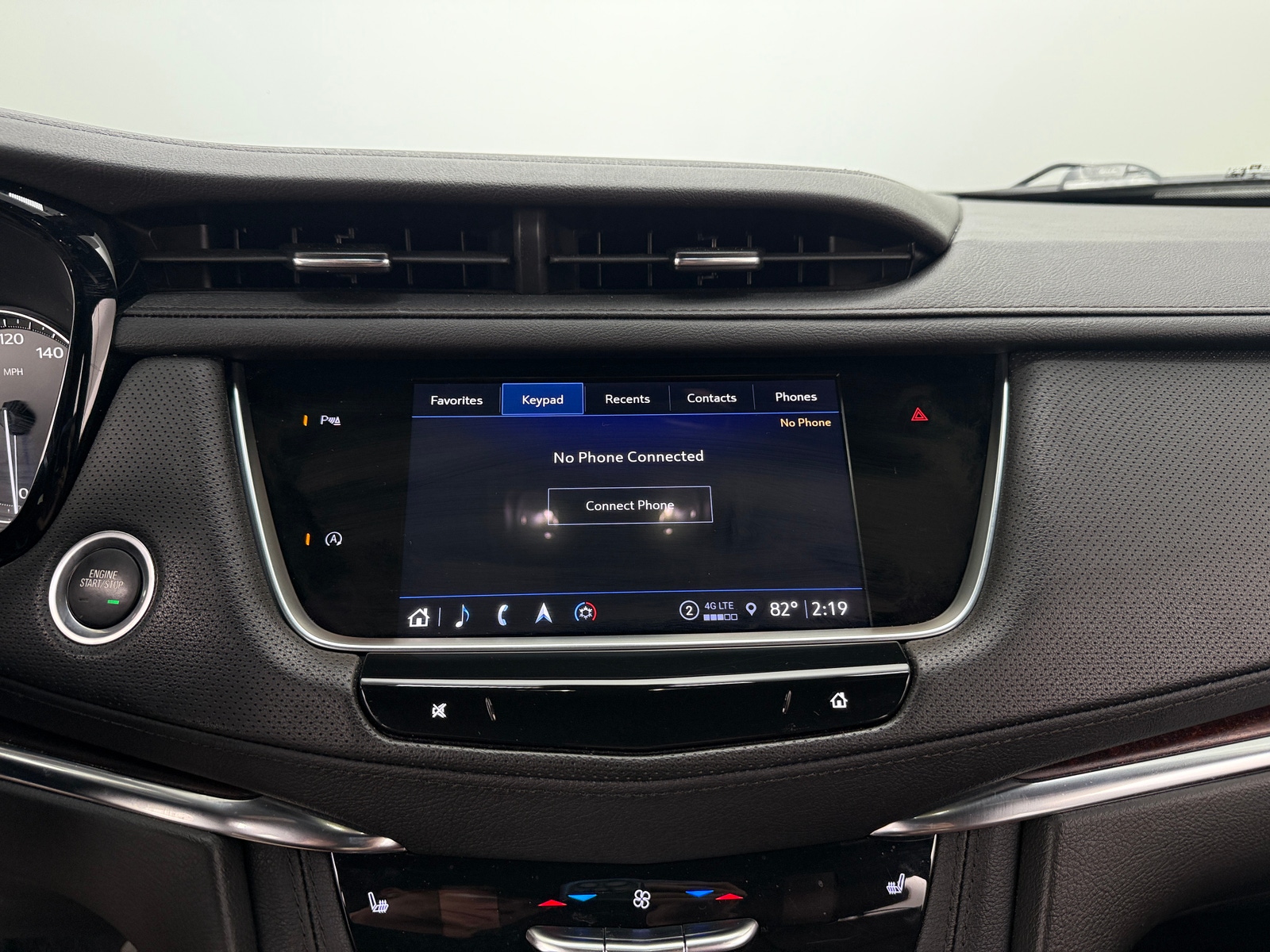 Thumbnail: 2022 Cadillac XT5 - 3