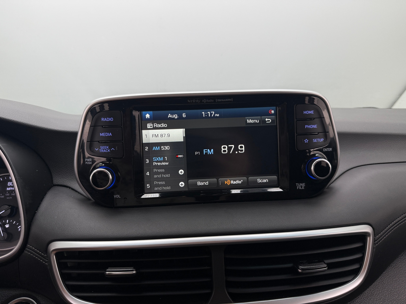 Thumbnail: 2021 Hyundai Tucson - 3