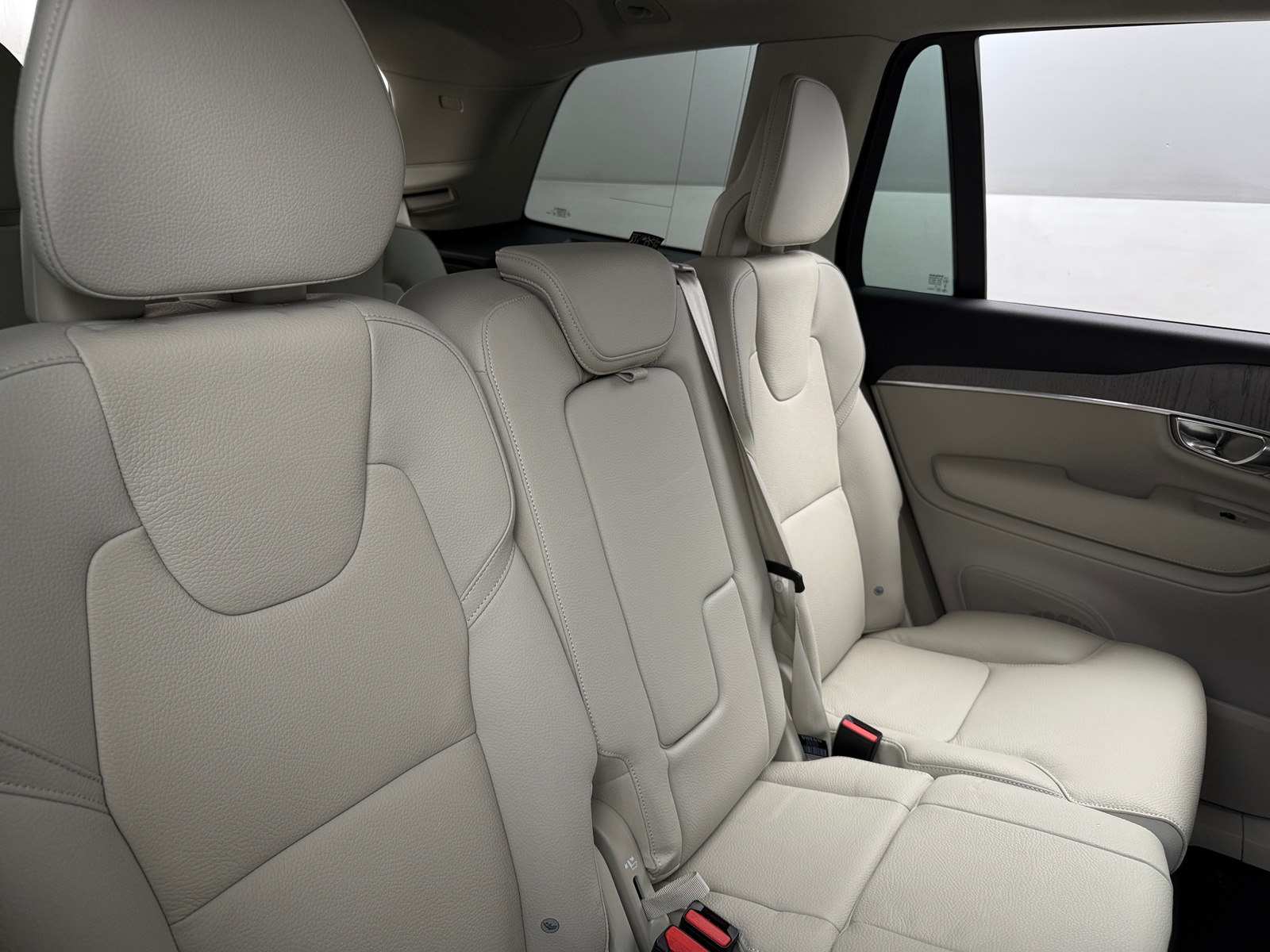 Thumbnail: 2025 Volvo XC90 - 5
