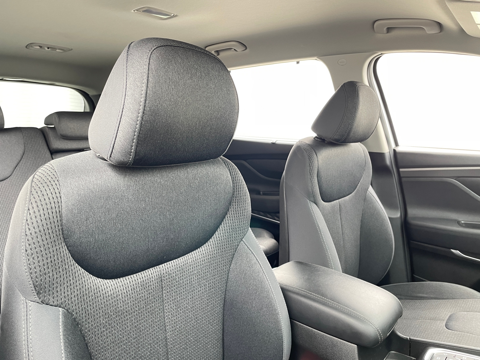 Thumbnail: 2019 Hyundai Santa Fe - 2