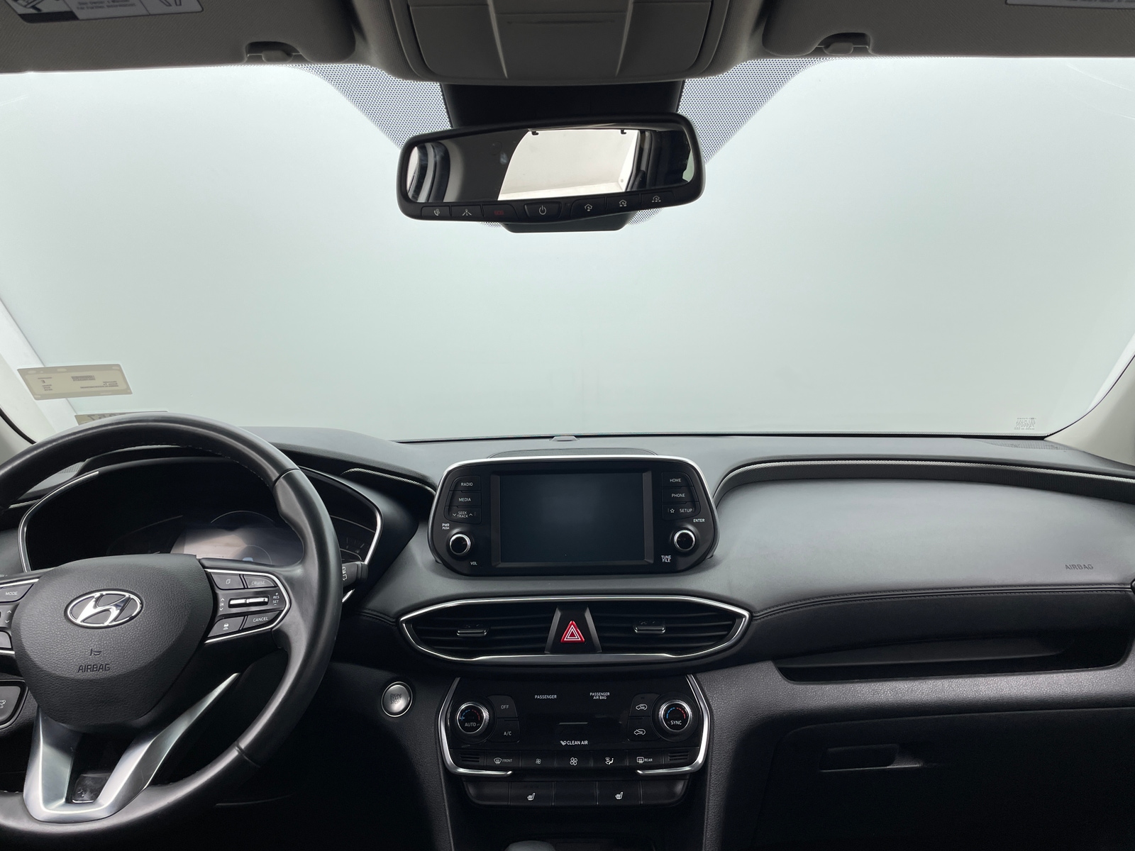 Thumbnail: 2019 Hyundai Santa Fe - 3