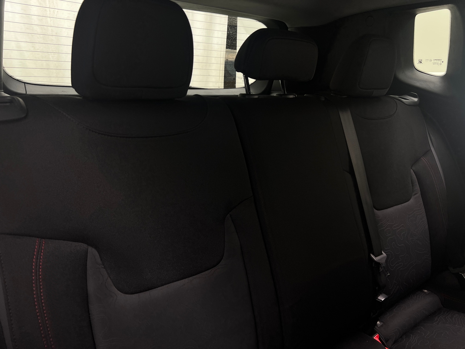 Thumbnail: 2017 Jeep Renegade - 6