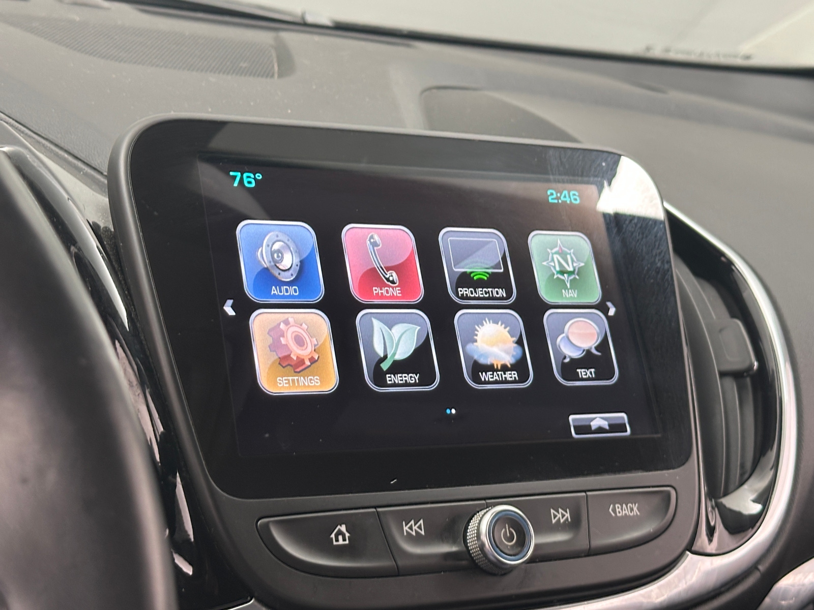 Thumbnail: 2017 Chevrolet Volt - 3