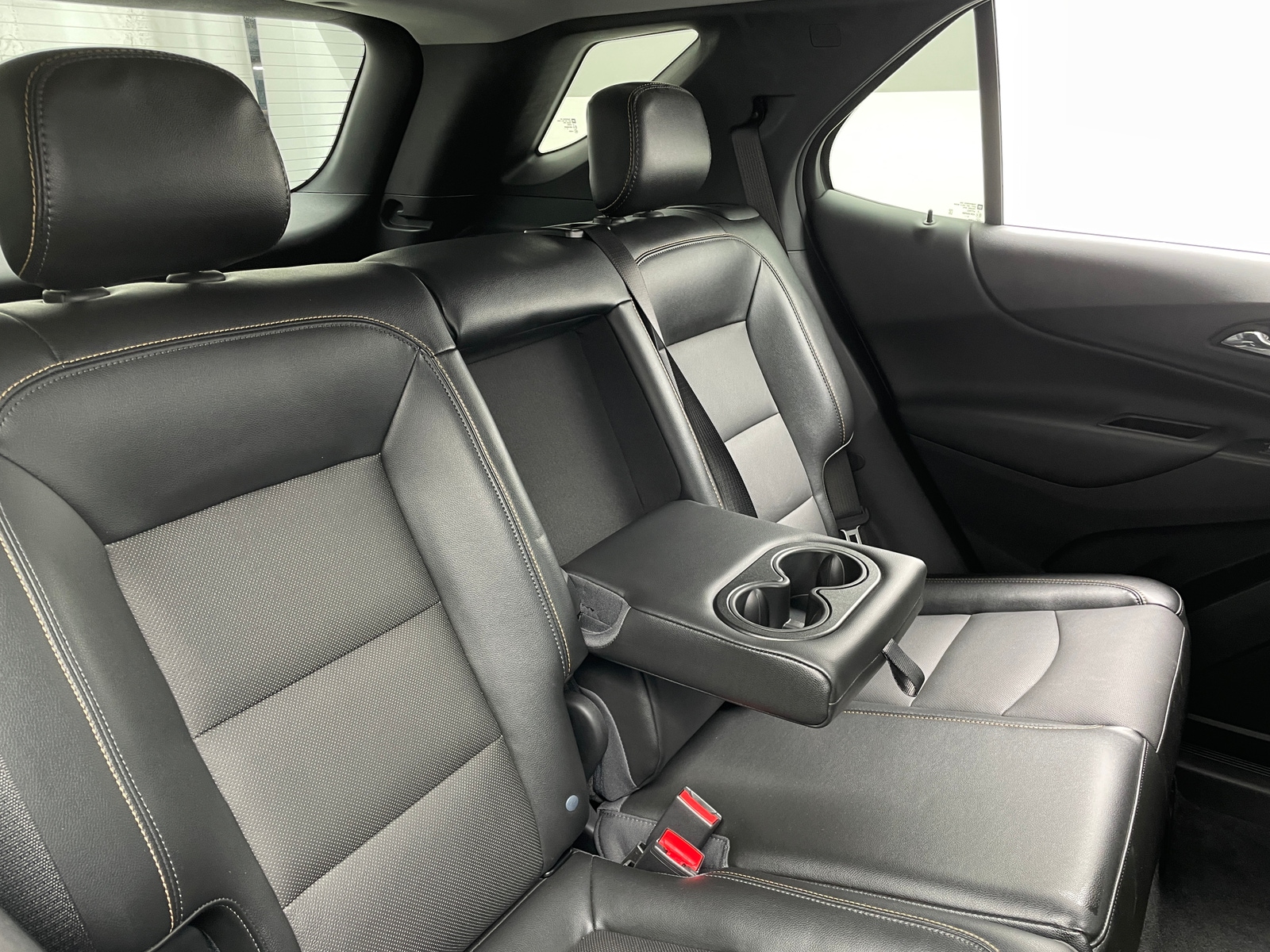 Thumbnail: 2020 Chevrolet Equinox - 6