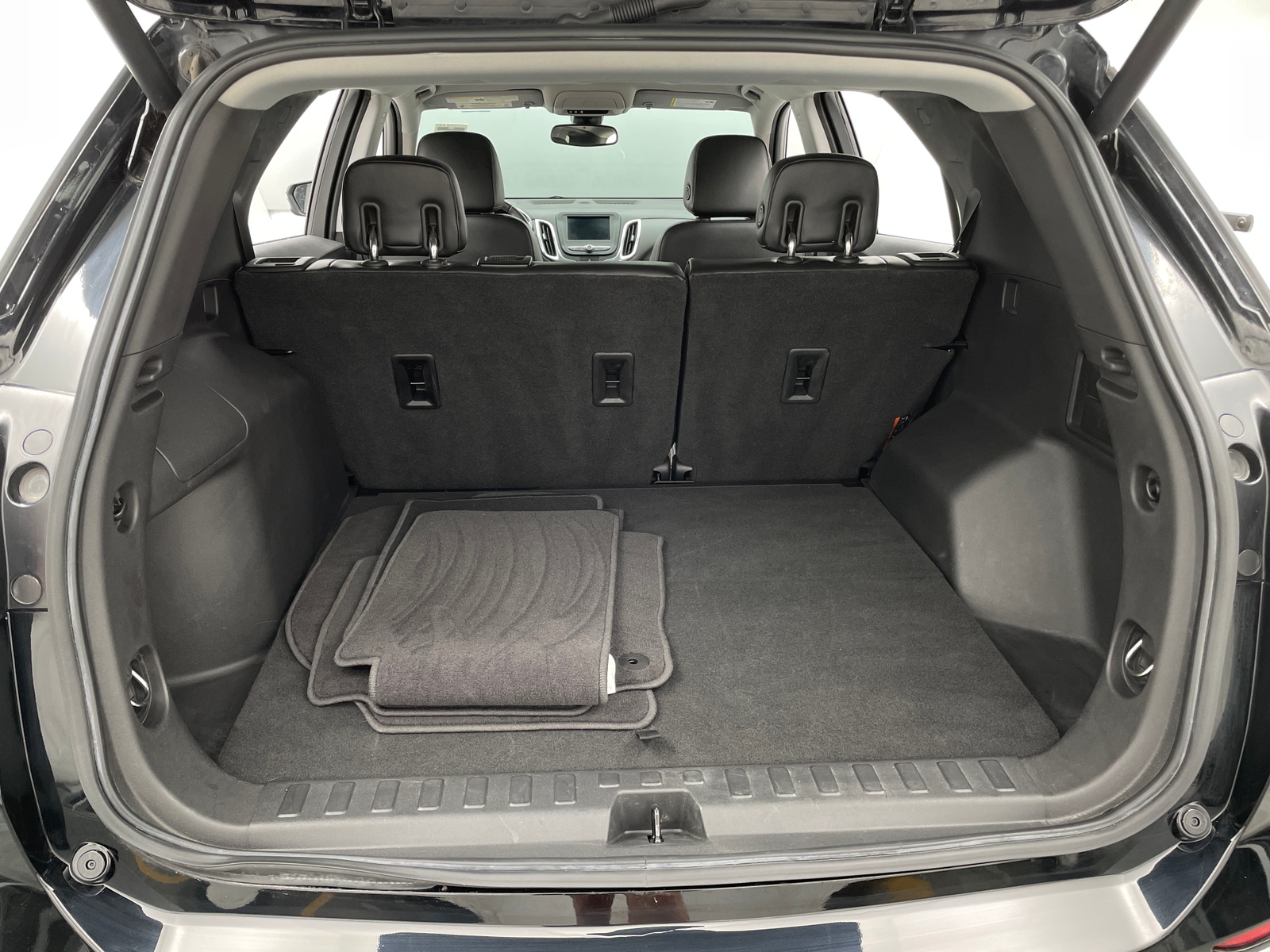 Thumbnail: 2020 Chevrolet Equinox - 7