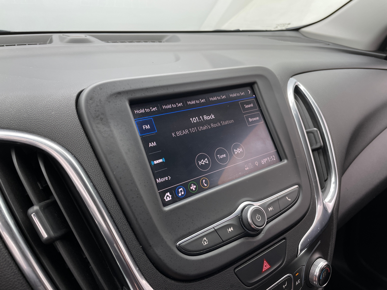 Thumbnail: 2020 Chevrolet Equinox - 4
