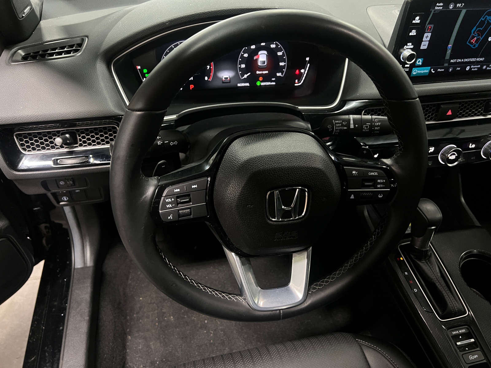 Thumbnail: 2024 Honda Civic - 4