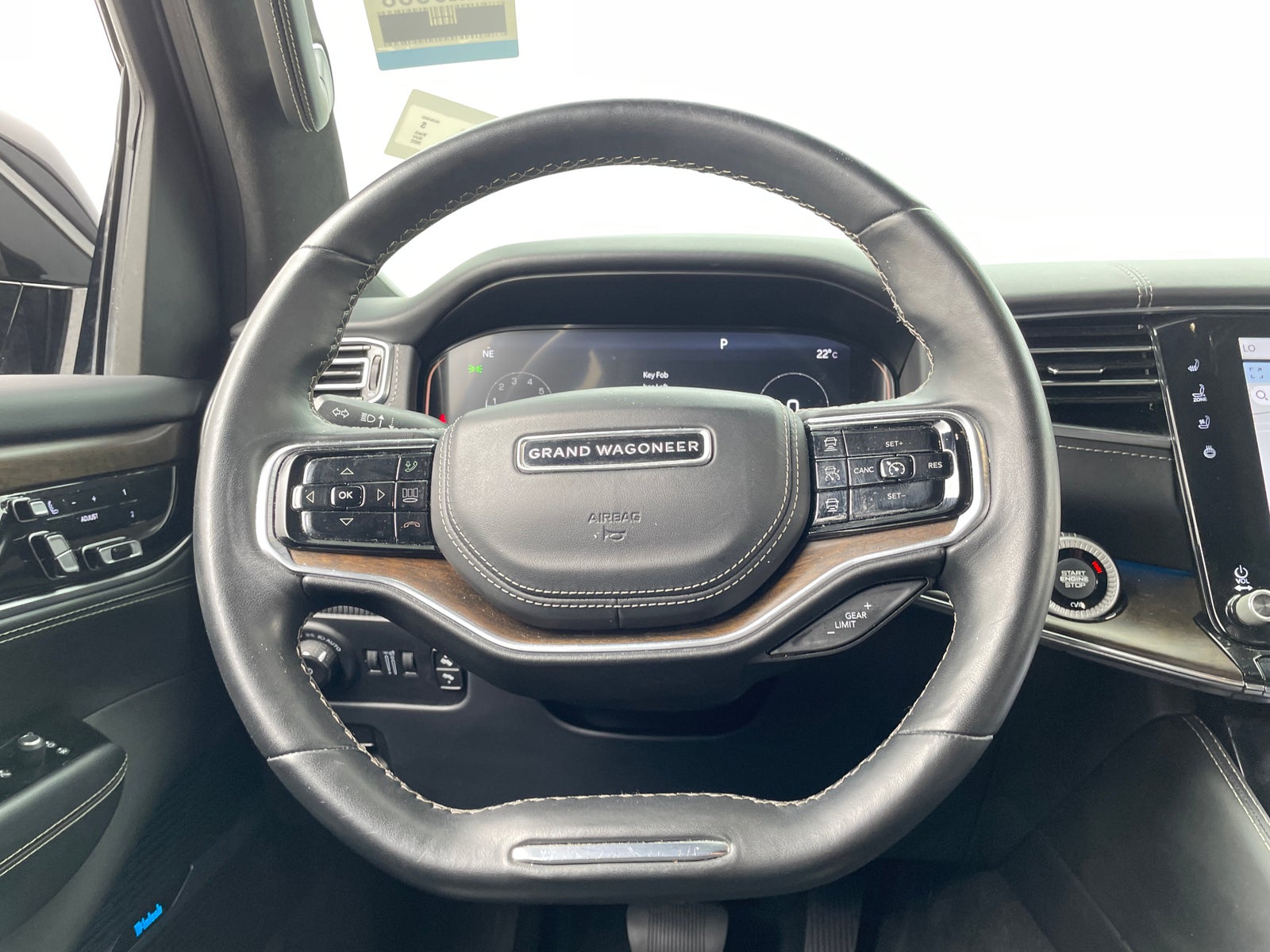 Thumbnail: 2022 Jeep Grand Wagoneer - 4