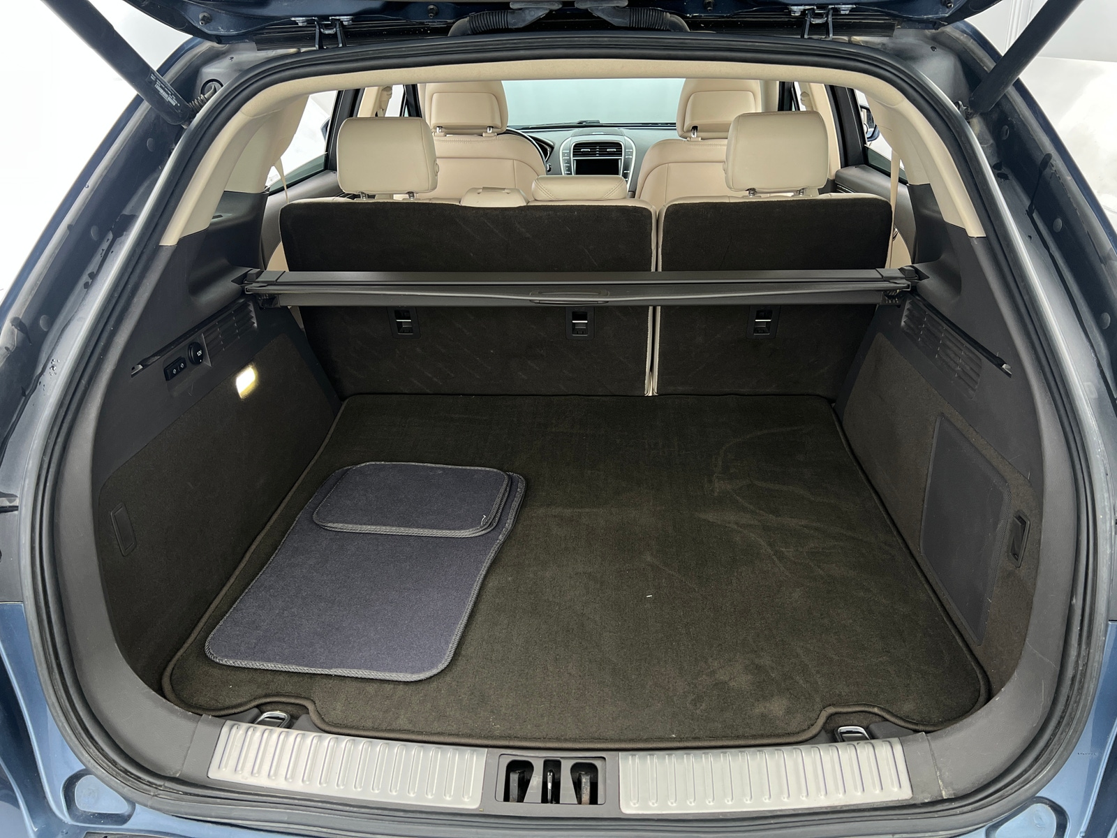 Thumbnail: 2019 Lincoln Nautilus - 6