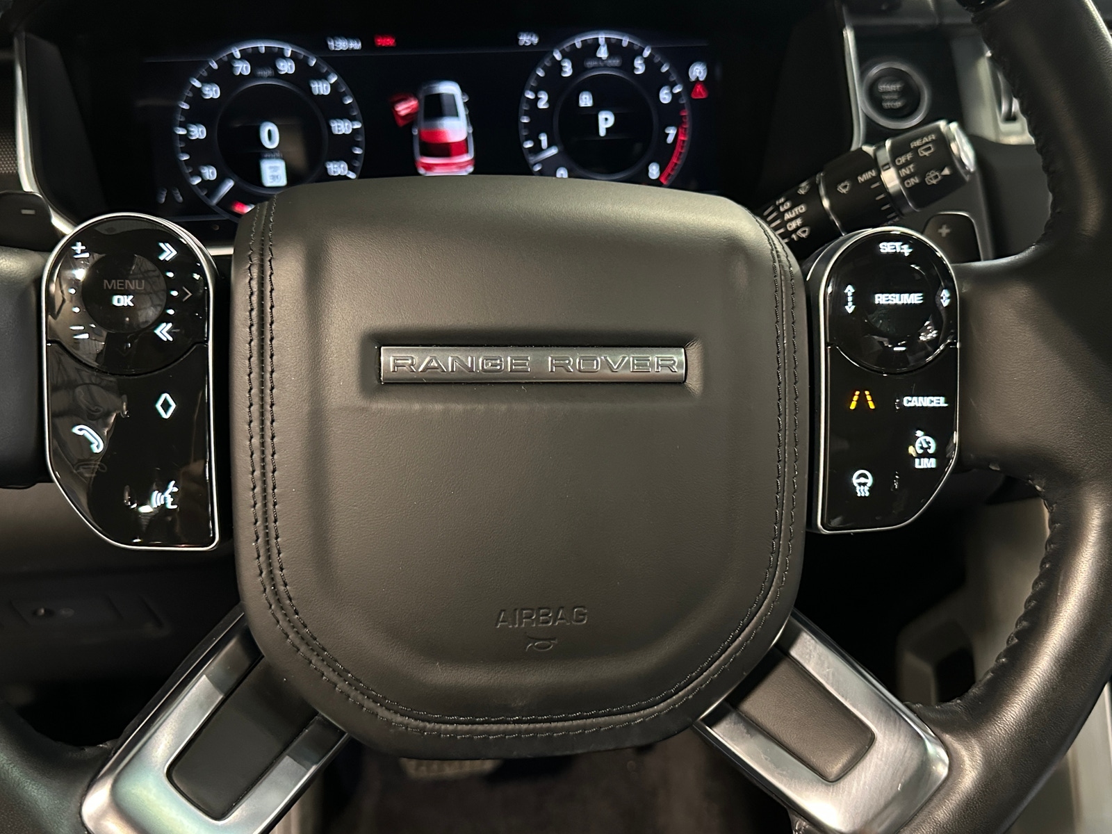 Thumbnail: 2019 Land Rover Range Rover - 4
