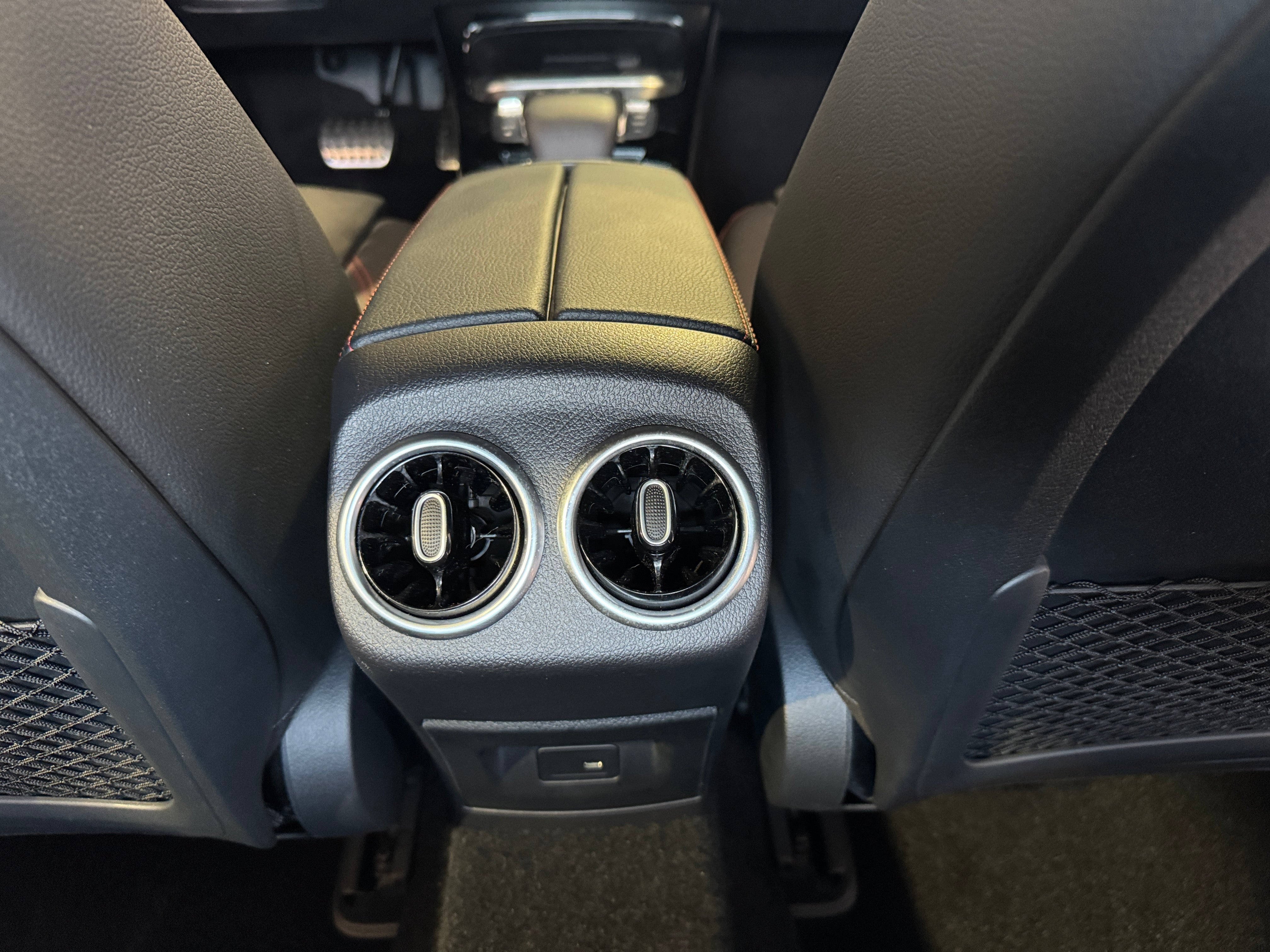 Image of 2021 Mercedes-Benz A-Class A 220 4MATIC