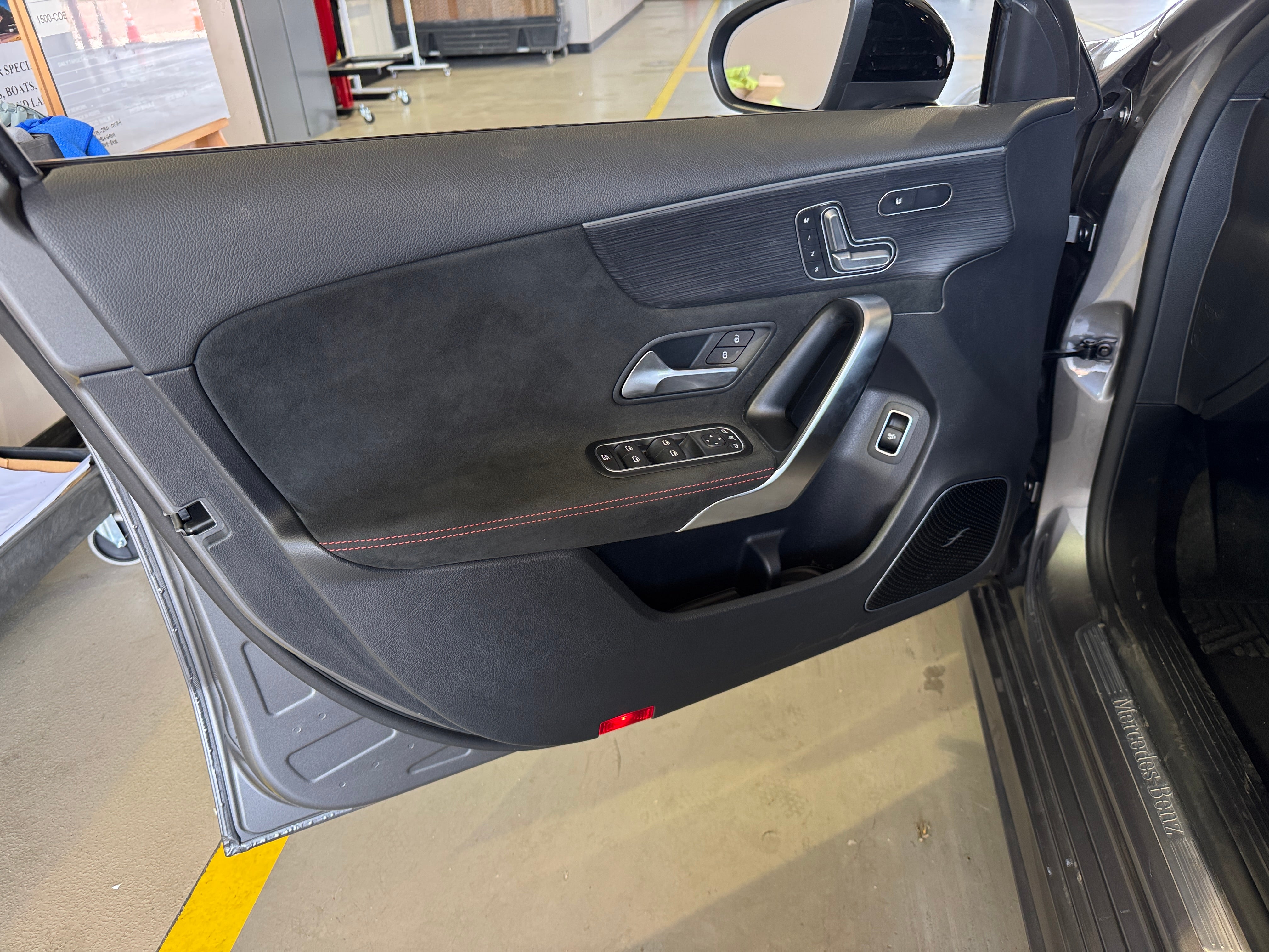 Image of 2021 Mercedes-Benz A-Class A 220 4MATIC