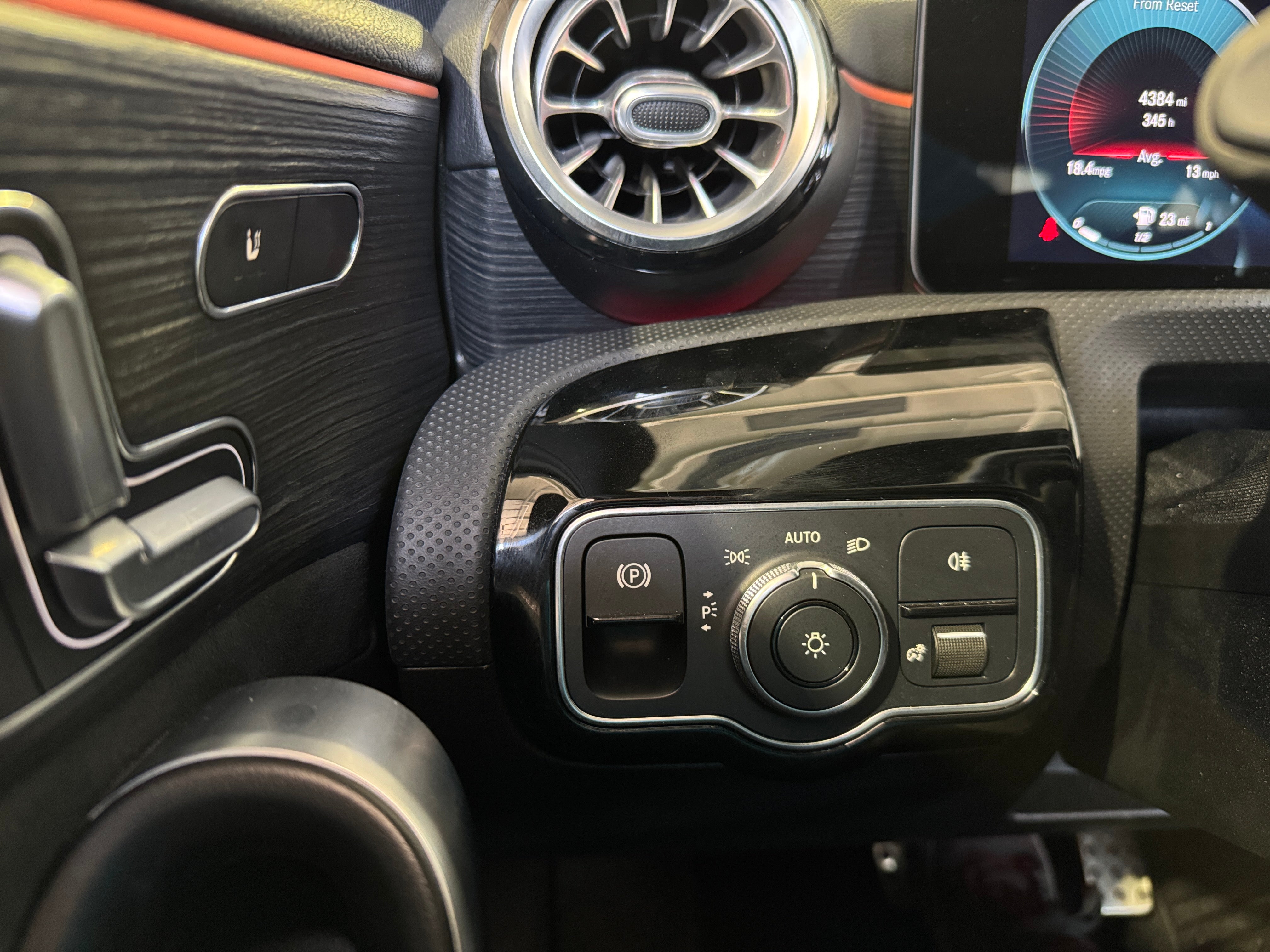 Image of 2021 Mercedes-Benz A-Class A 220 4MATIC
