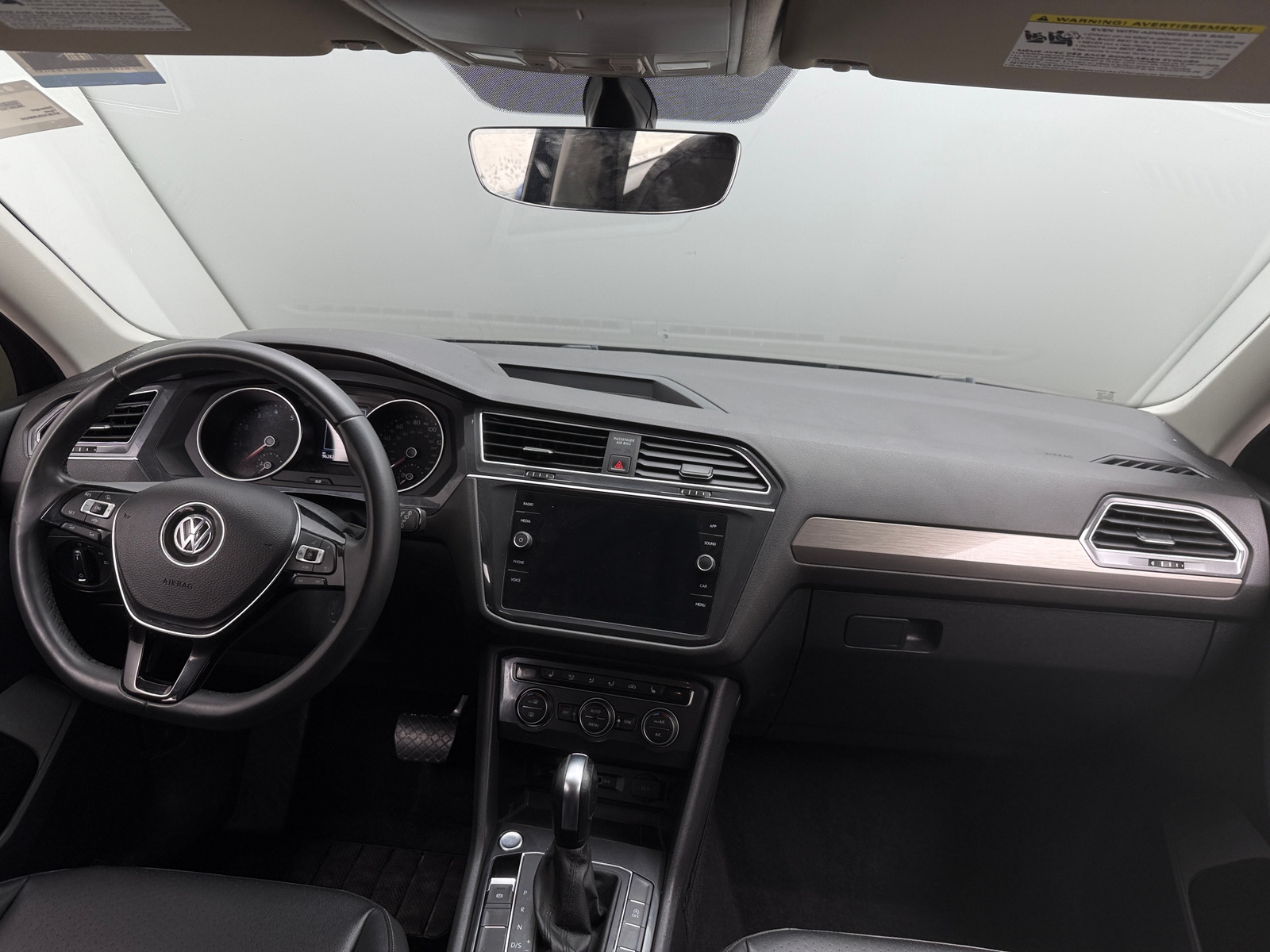 Thumbnail: 2020 Volkswagen Tiguan - 2
