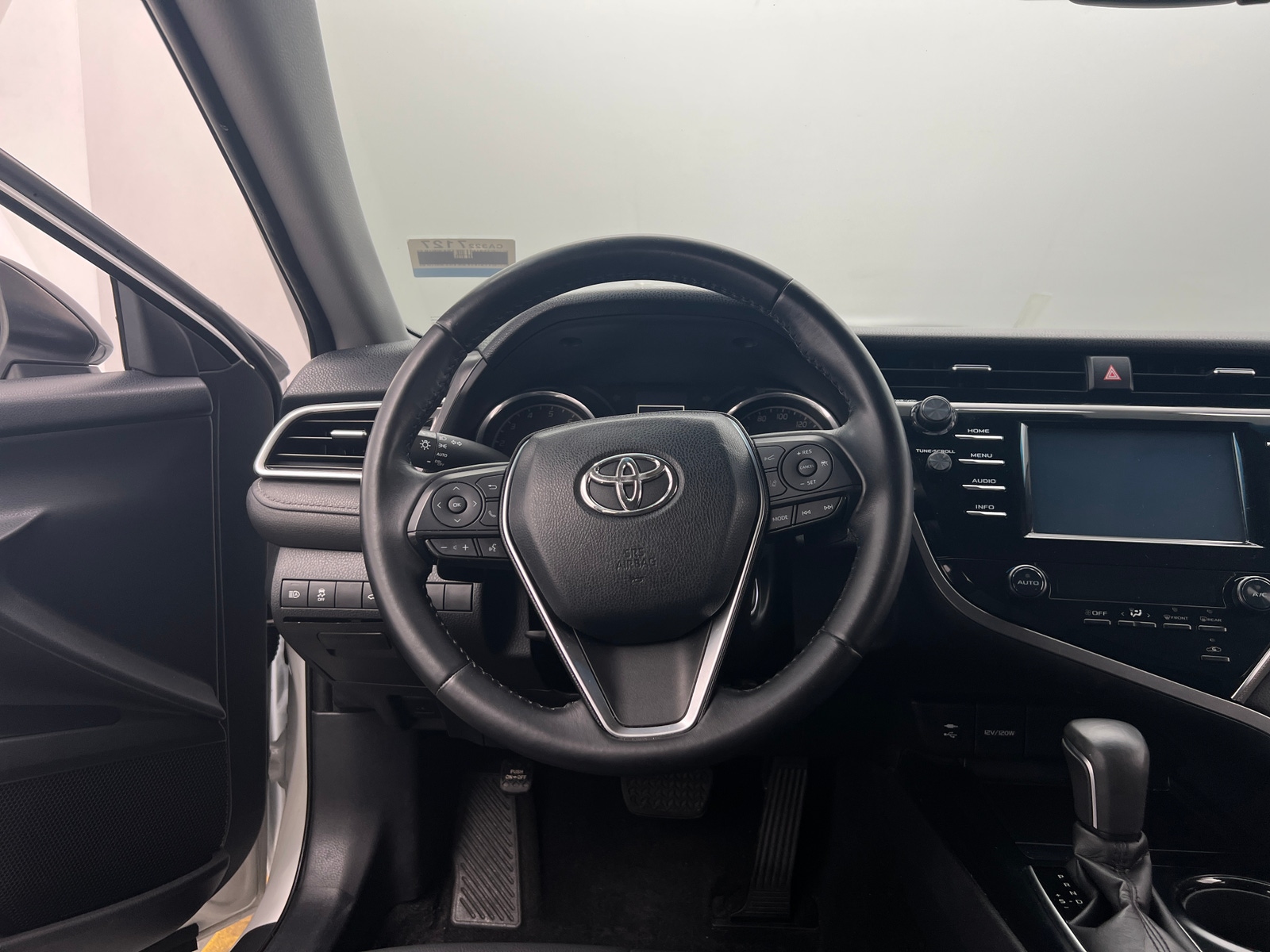 Thumbnail: 2018 Toyota Camry - 5