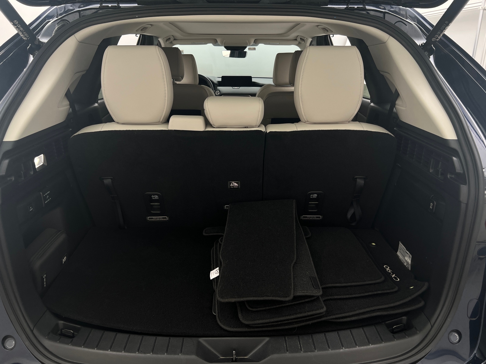 Thumbnail: 2024 Mazda CX-90 - 6