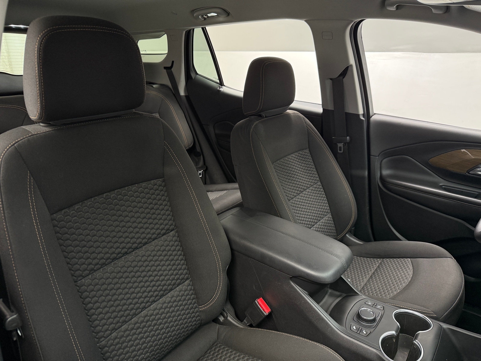 Thumbnail: 2018 GMC Terrain - 2