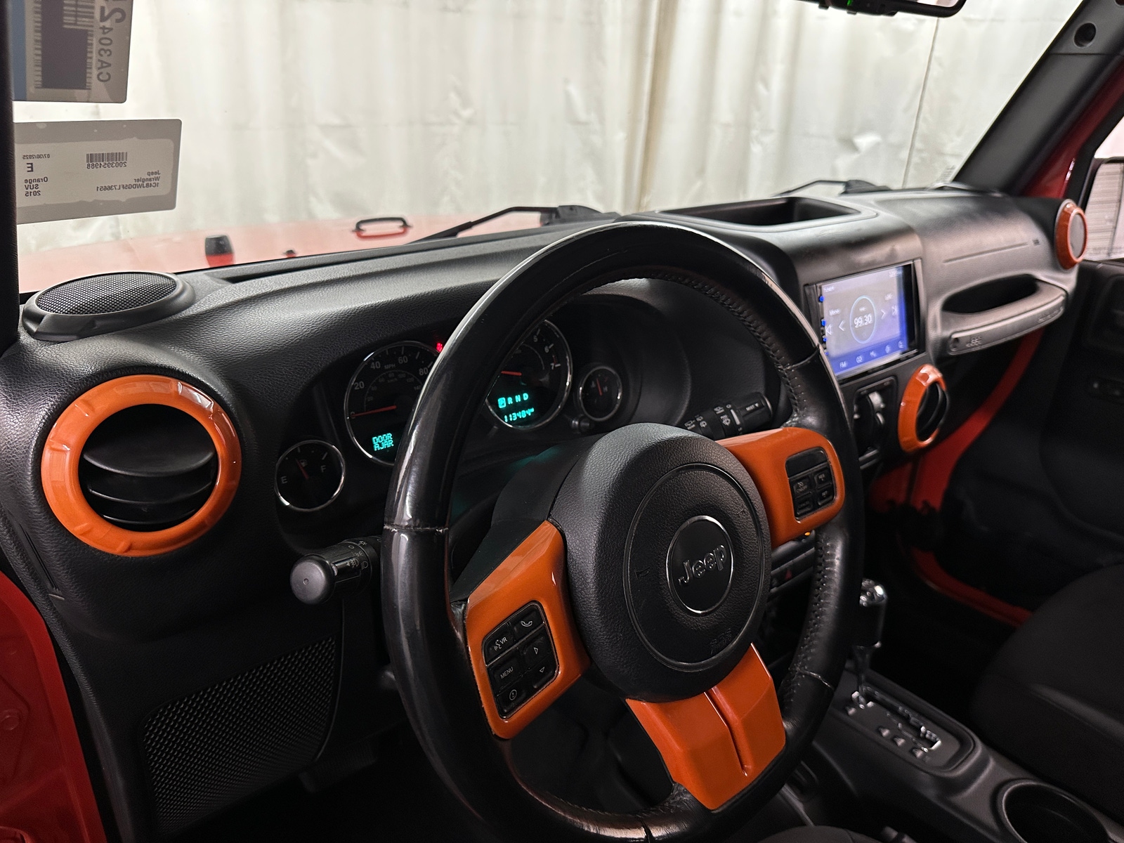 Thumbnail: 2015 Jeep Wrangler - 3