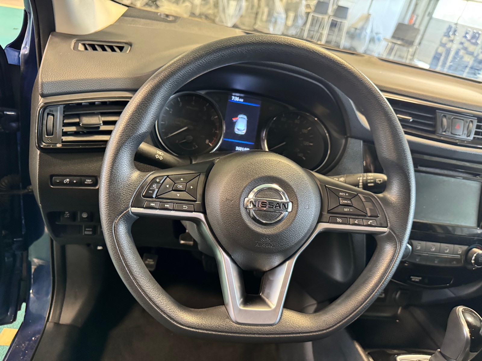 Thumbnail: 2020 Nissan Rogue Sport - 5