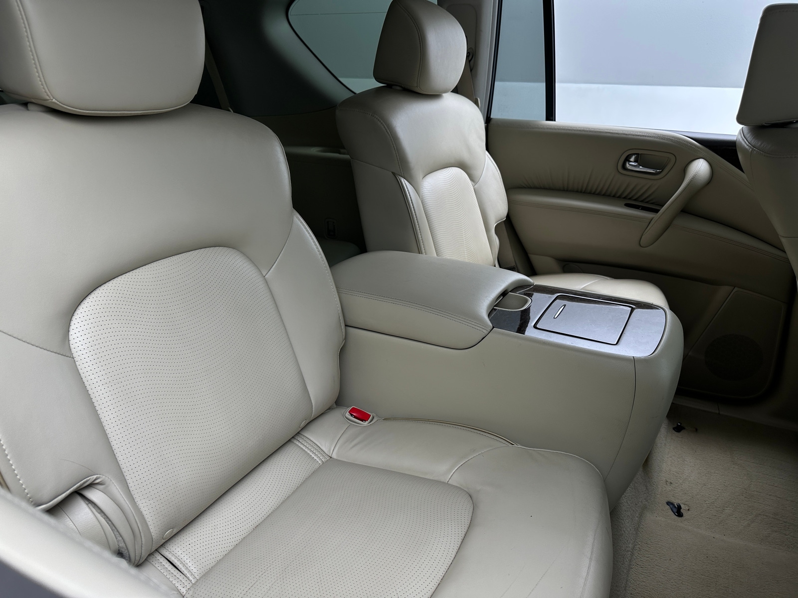 Thumbnail: 2016 INFINITI QX80 - 6