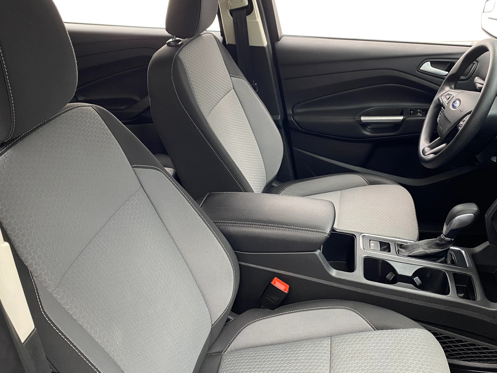 Thumbnail: 2019 Ford Escape - 2