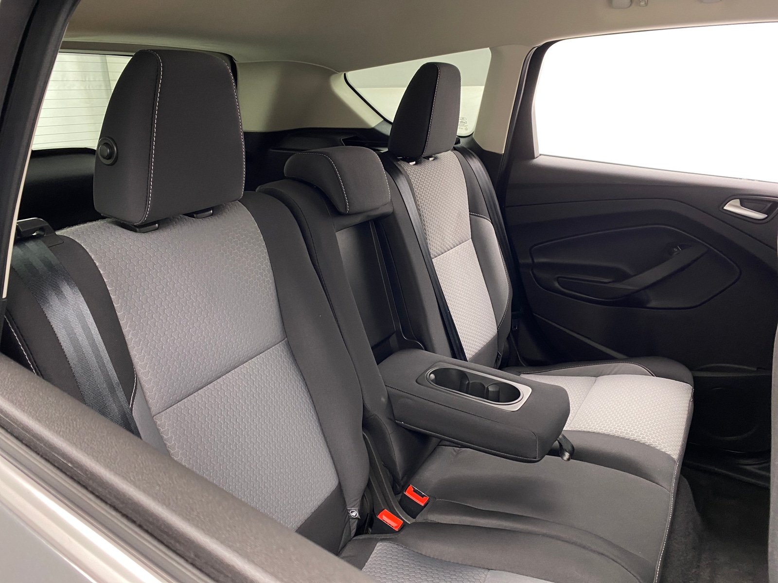 Thumbnail: 2019 Ford Escape - 6