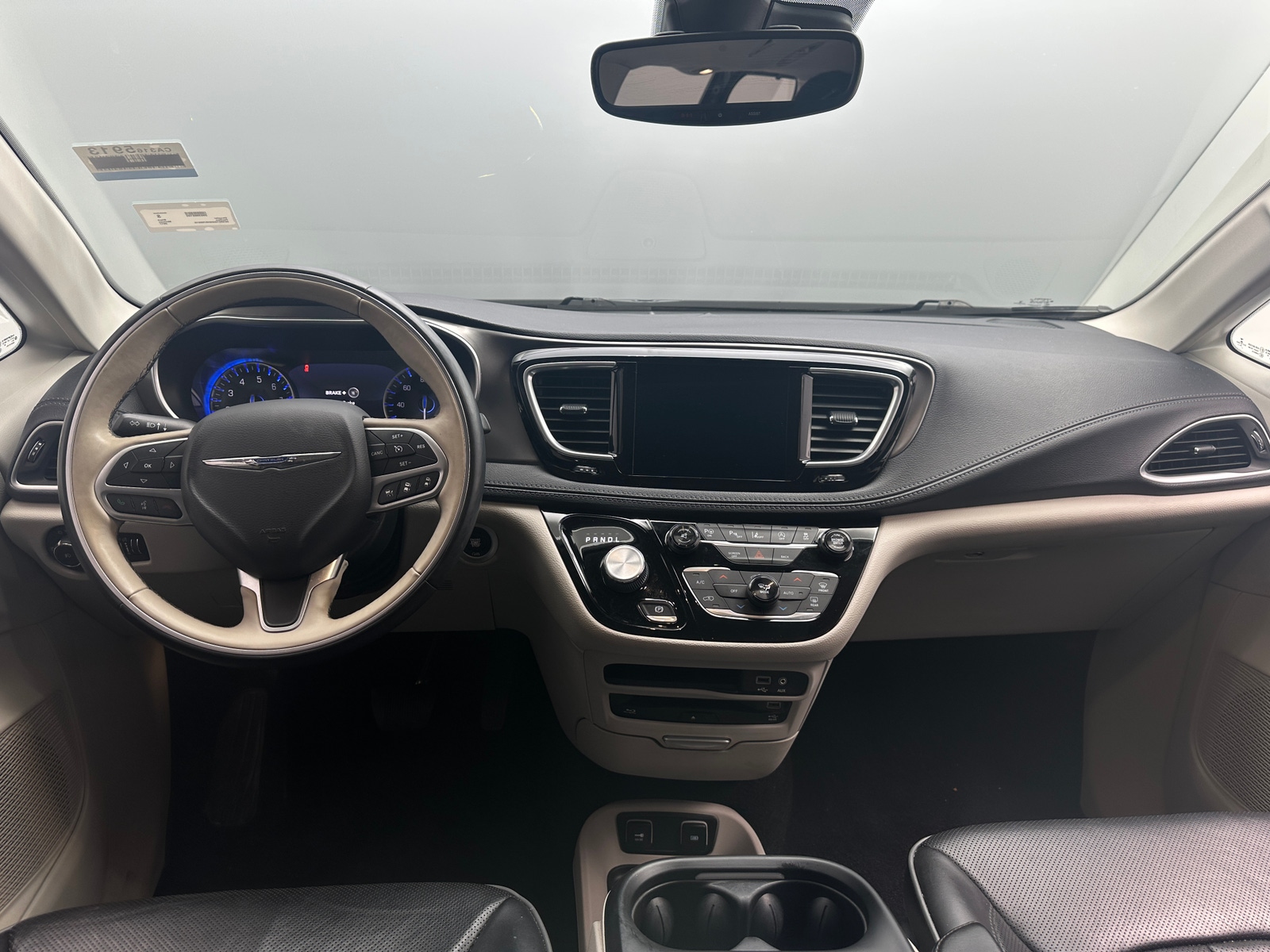 Thumbnail: 2017 Chrysler Pacifica - 2