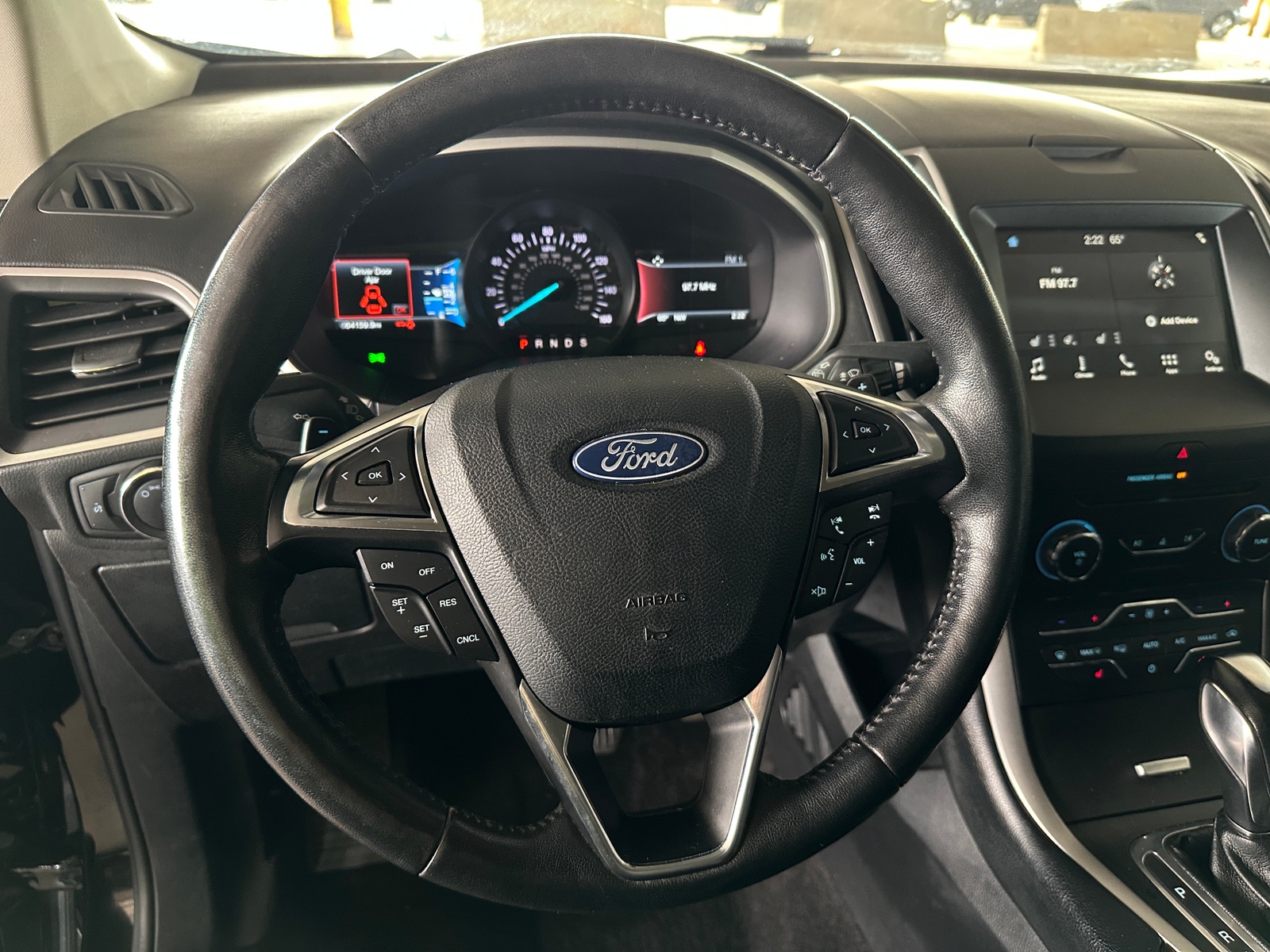 Thumbnail: 2018 Ford Edge - 5