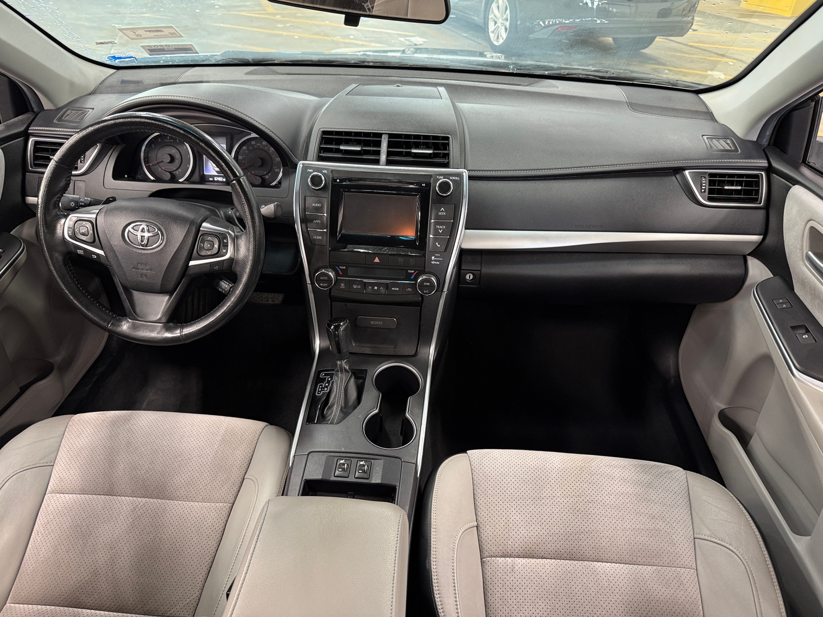 Thumbnail: 2015 Toyota Camry - 2