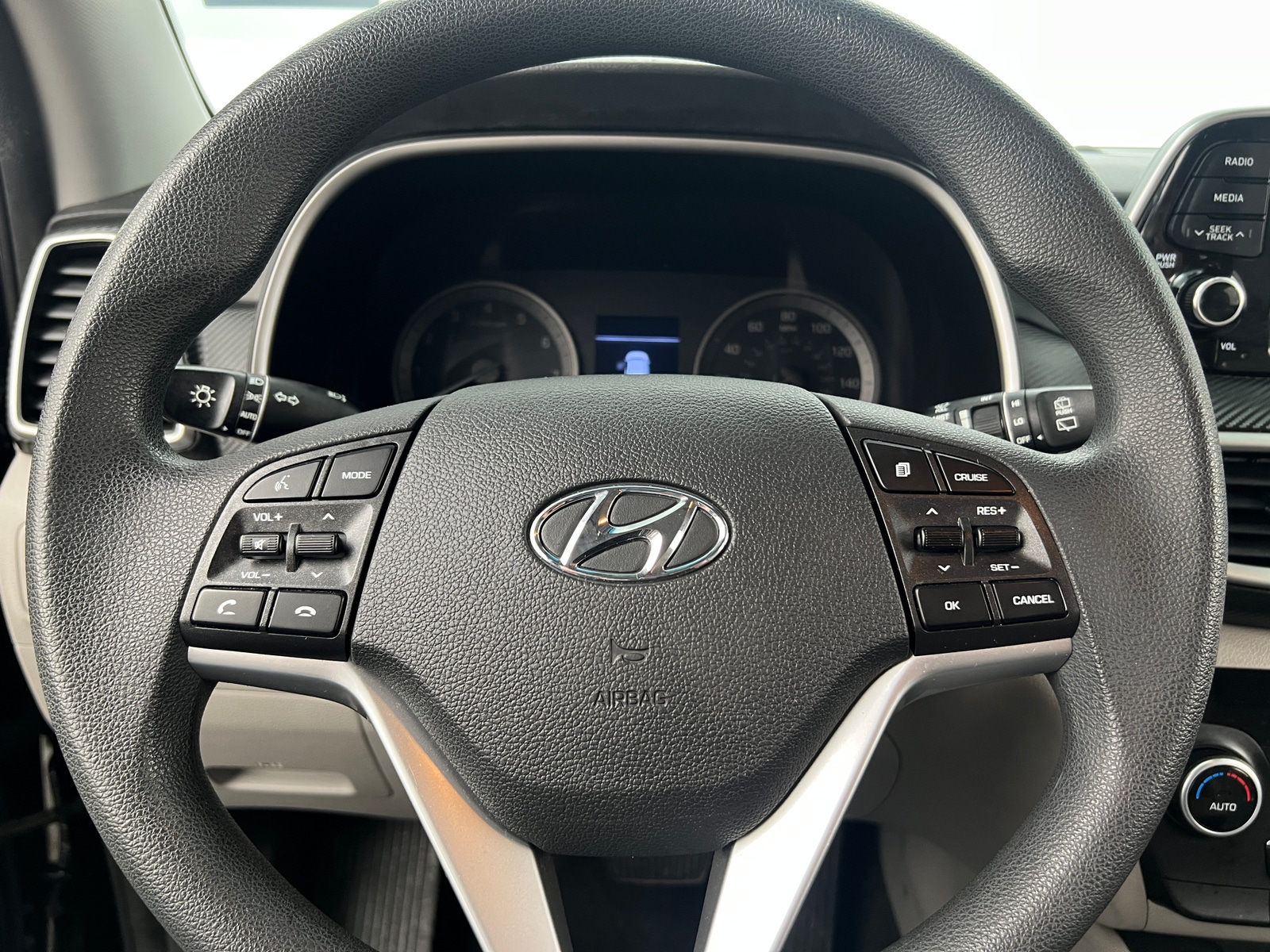 Thumbnail: 2020 Hyundai Tucson - 5