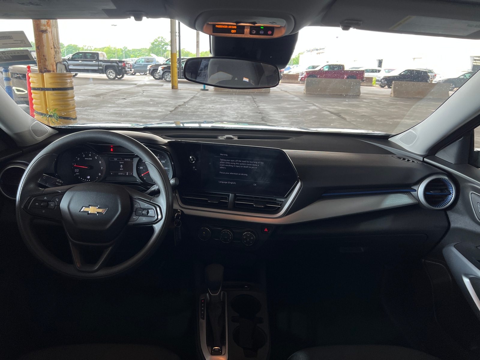 Thumbnail: 2024 Chevrolet Trax - 3