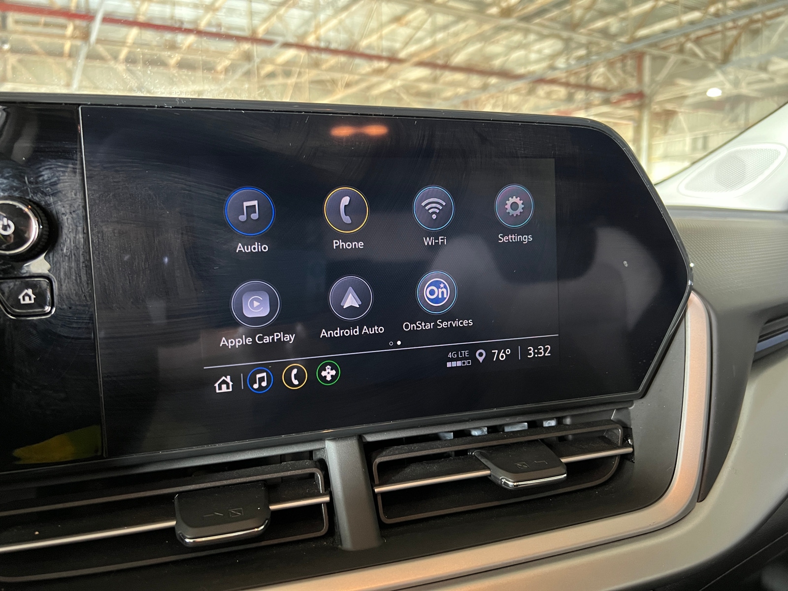 Thumbnail: 2024 Chevrolet Trax - 4