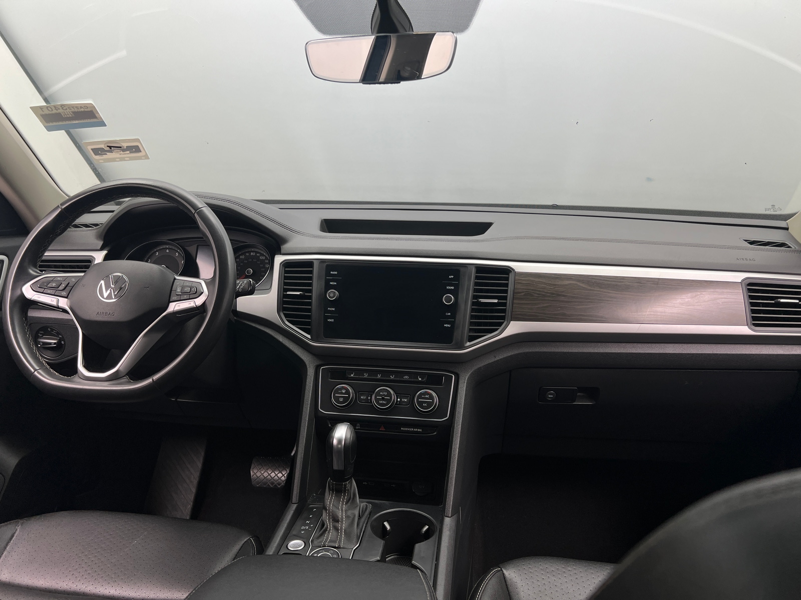 Thumbnail: 2021 Volkswagen Atlas - 2