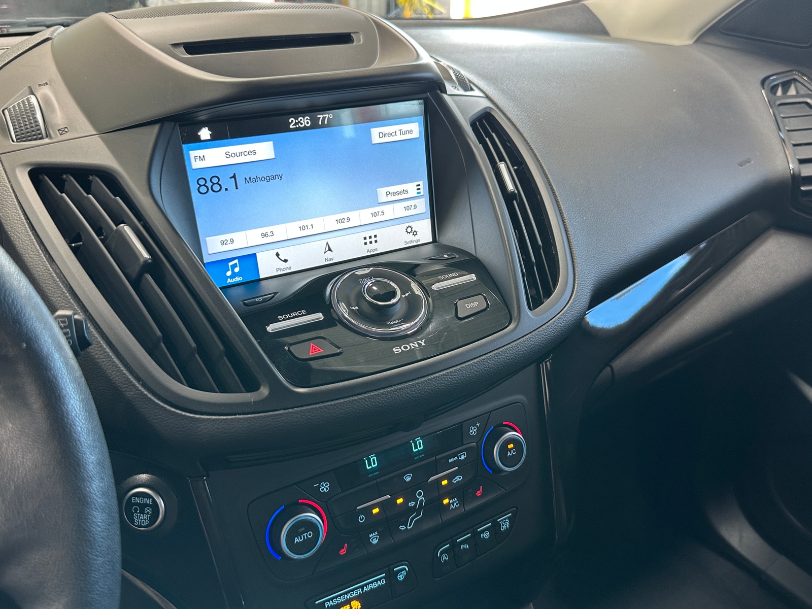 Thumbnail: 2018 Ford Escape - 3