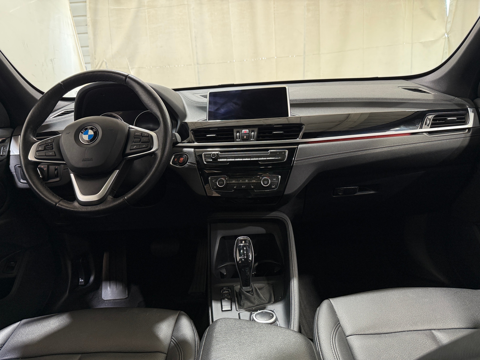 Thumbnail: 2020 BMW X1 - 2