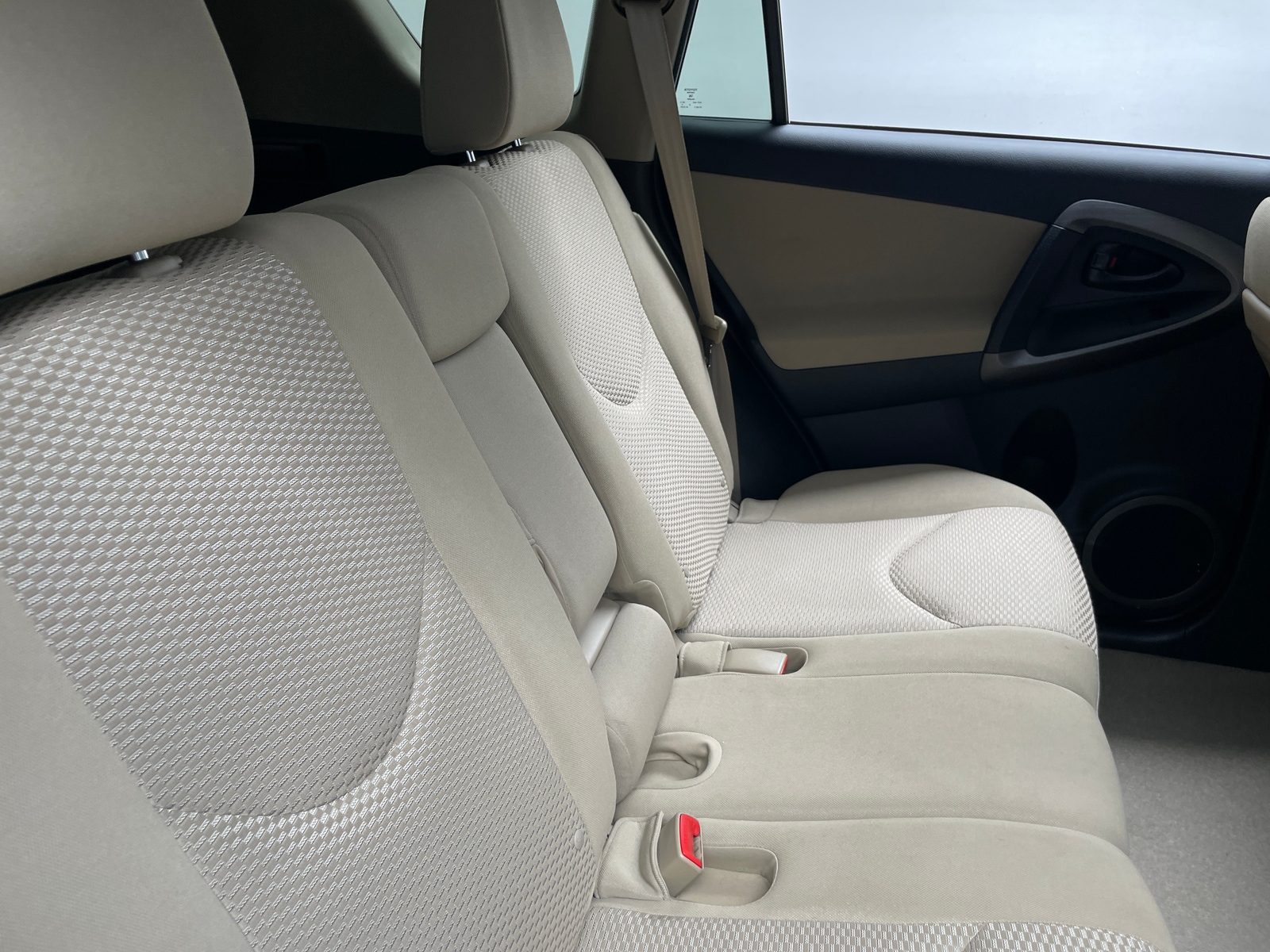 Thumbnail: 2012 Toyota RAV4 - 6